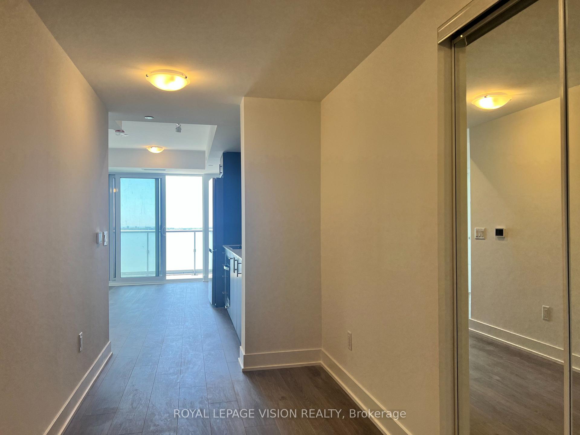 Photo 11 of Unit 722, 2545 Simcoe Street N, Oshawa, Windfields — HOMEH