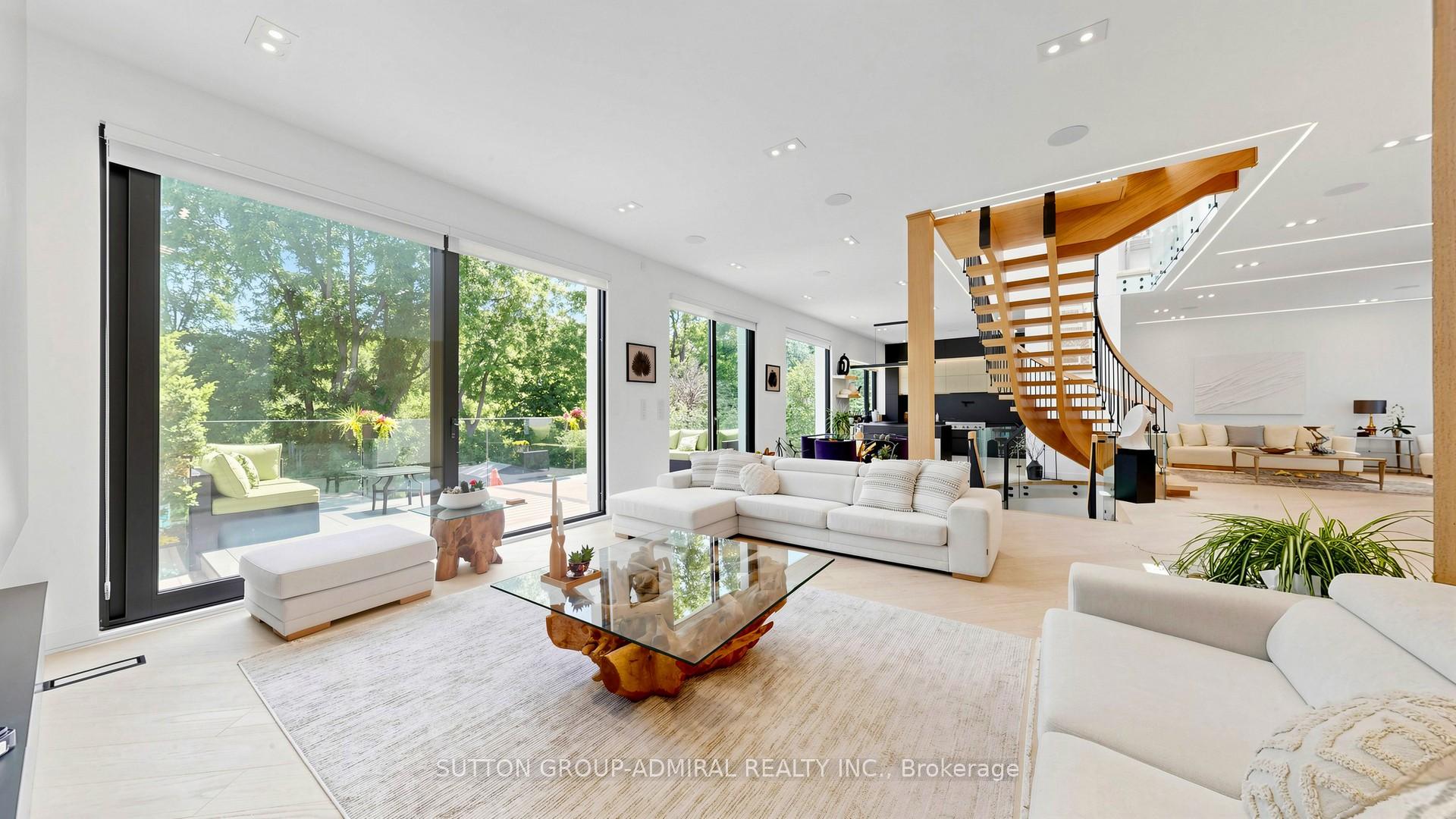 Photo 4 of 33 Thorny Brae Drive, Markham, Royal Orchard — HOMEH
