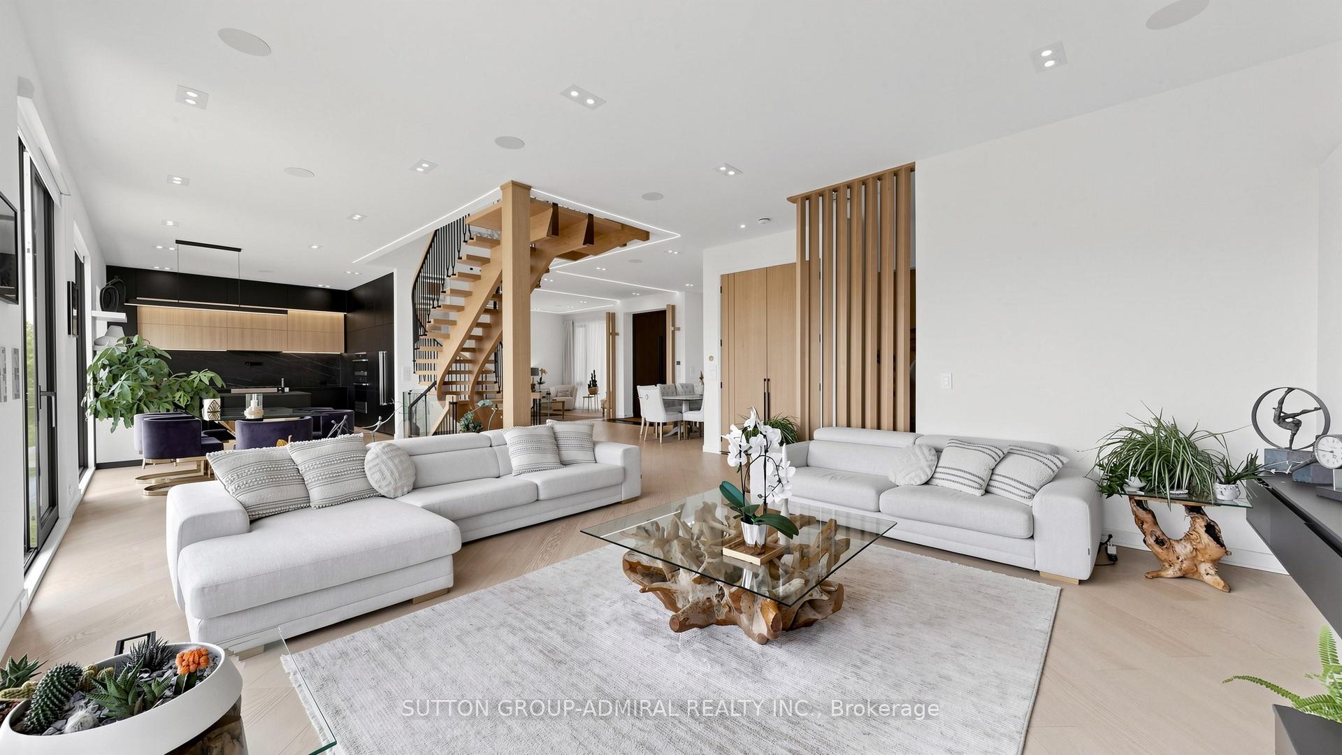 Photo 16 of 33 Thorny Brae Drive, Markham, Royal Orchard — HOMEH