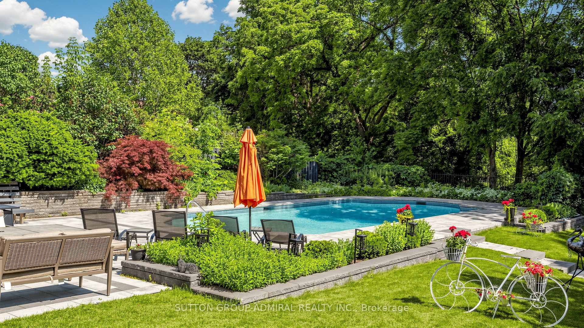 Photo 45 of 33 Thorny Brae Drive, Markham, Royal Orchard — HOMEH