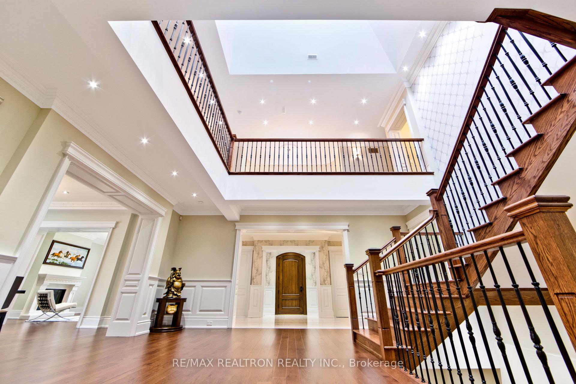 Photo 17 of 138 Centre Street, Vaughan, Uplands — HOMEH