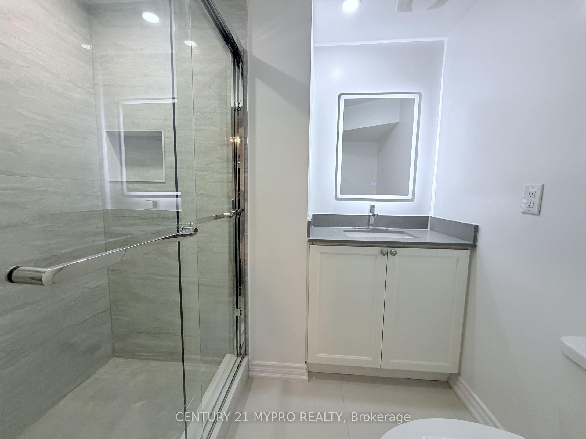 Photo 18 of Unit Lower, 35 Forest Park Crescent, Markham, Royal Orchard — HOMEH