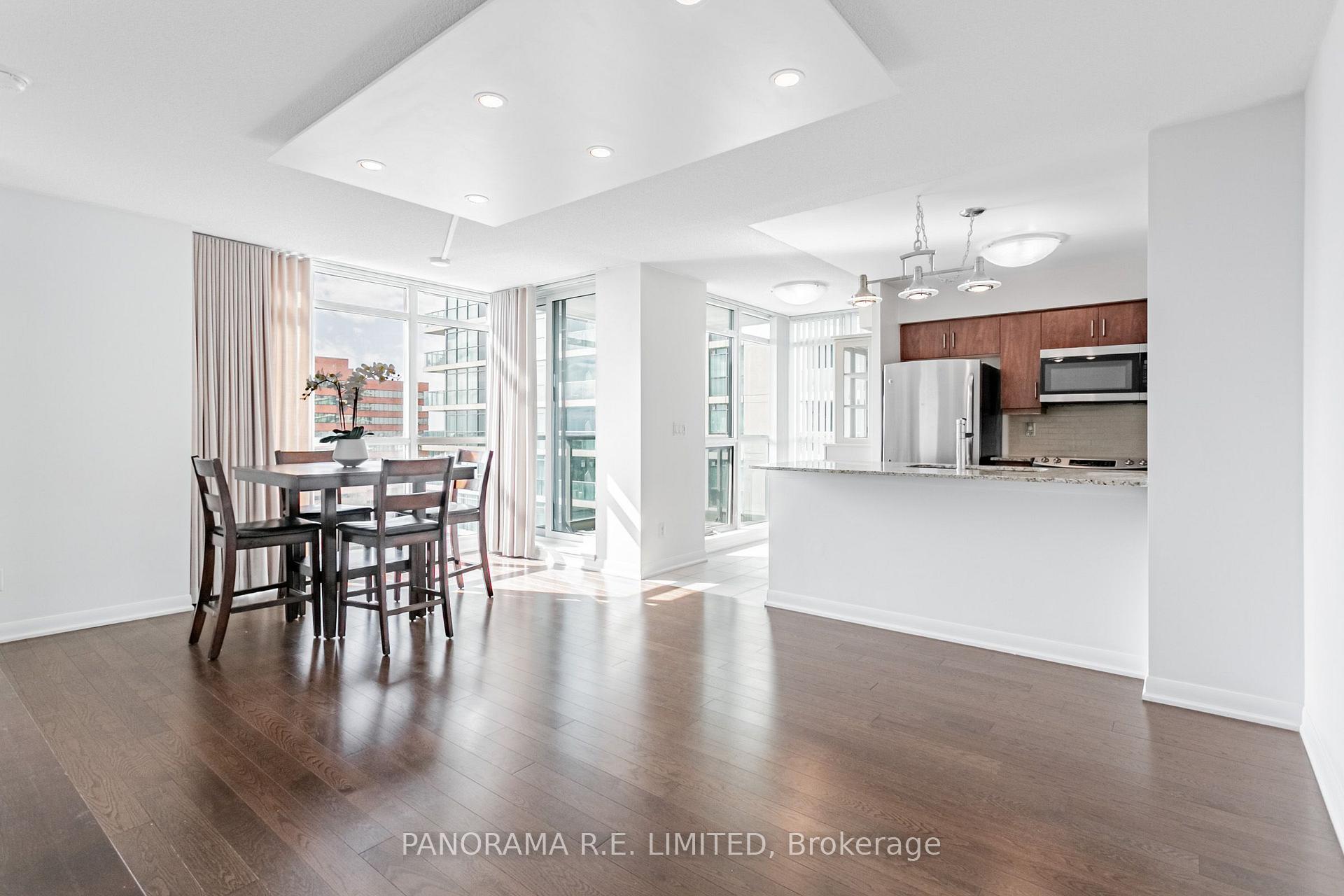 Photo 3 of Unit 810, 205 Sherway Gardens Road, Etobicoke, Islington-City Centre West — HOMEH