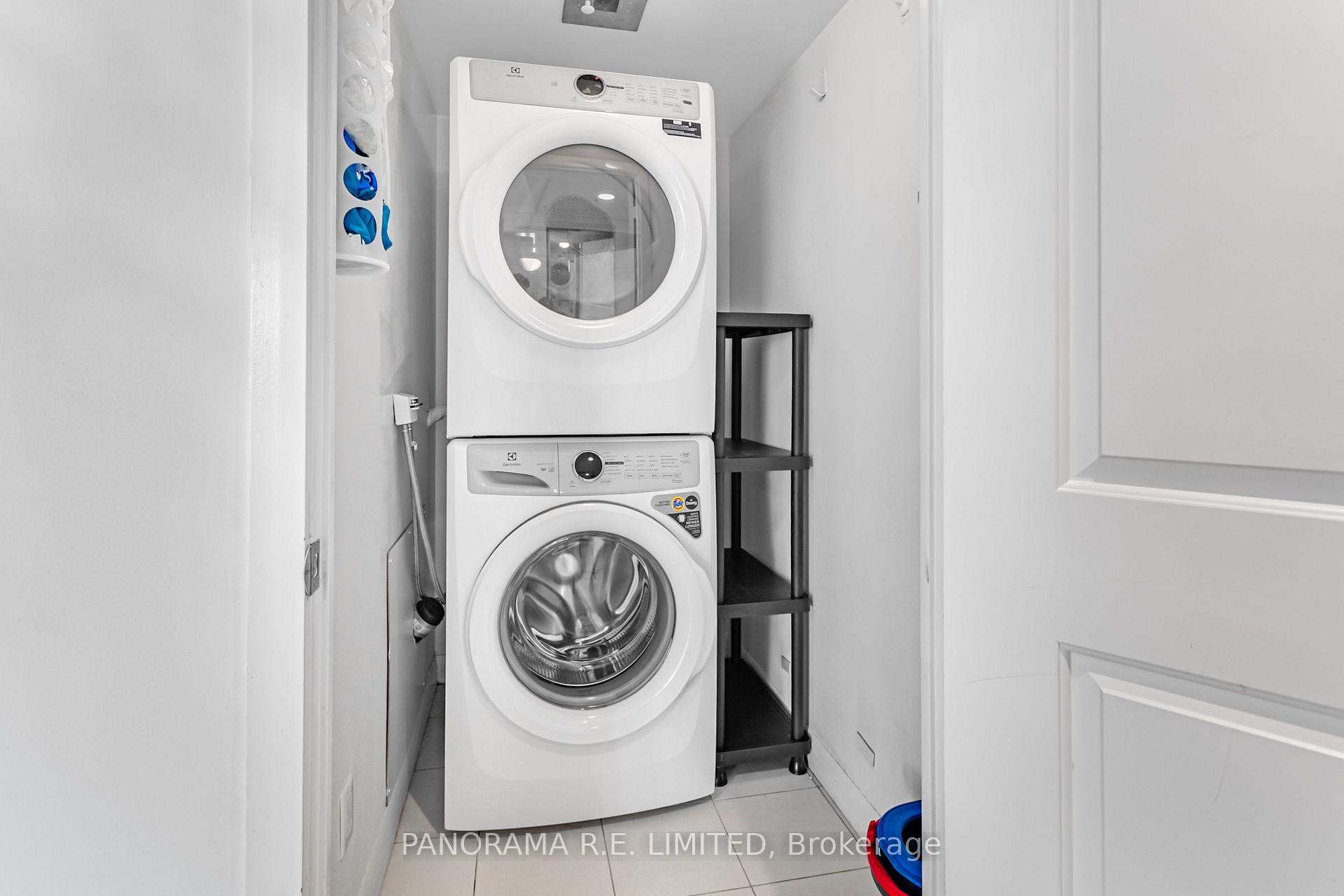 Photo 38 of Unit 810, 205 Sherway Gardens Road, Etobicoke, Islington-City Centre West — HOMEH