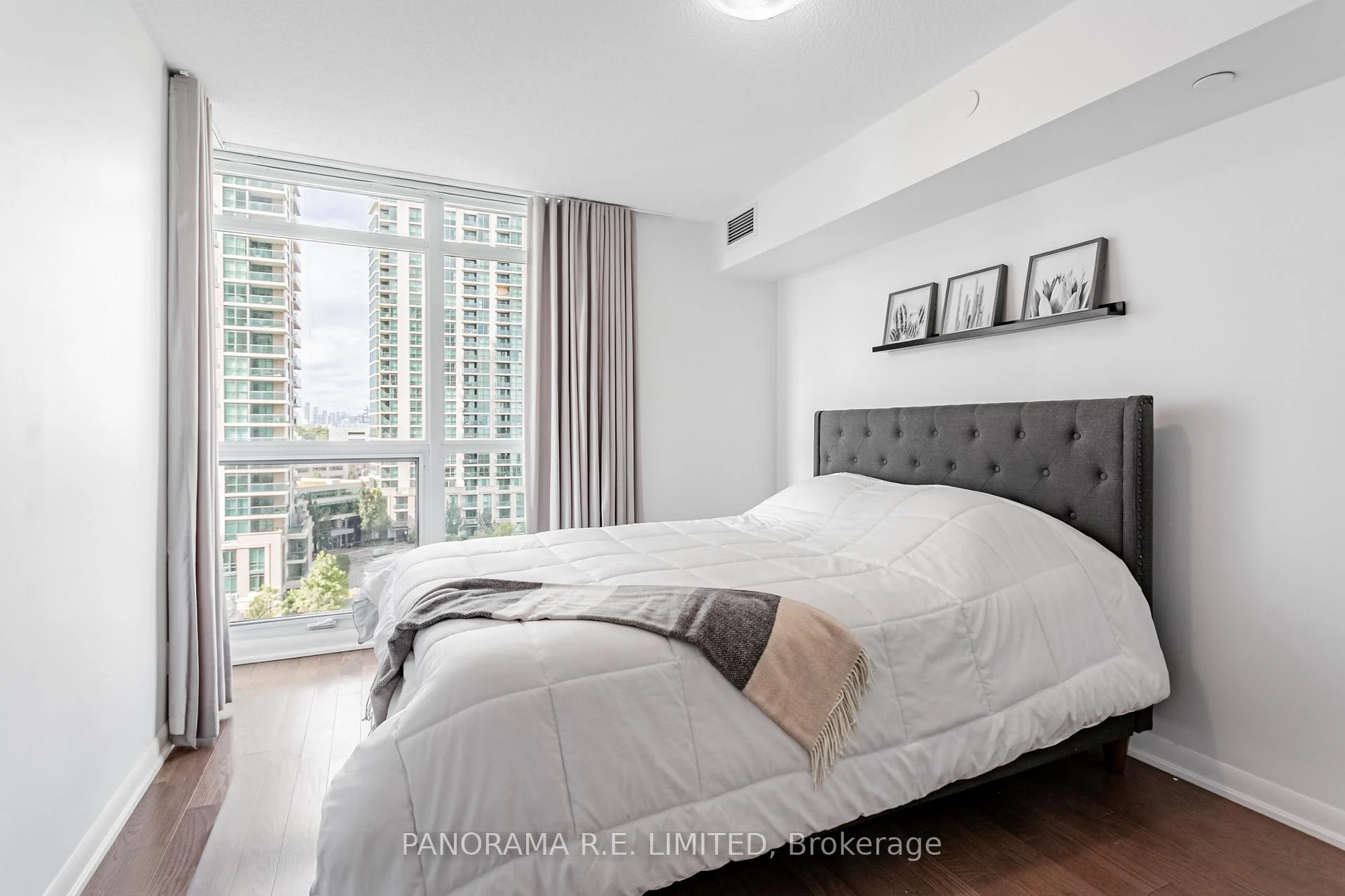 Photo 27 of Unit 810, 205 Sherway Gardens Road, Etobicoke, Islington-City Centre West — HOMEH