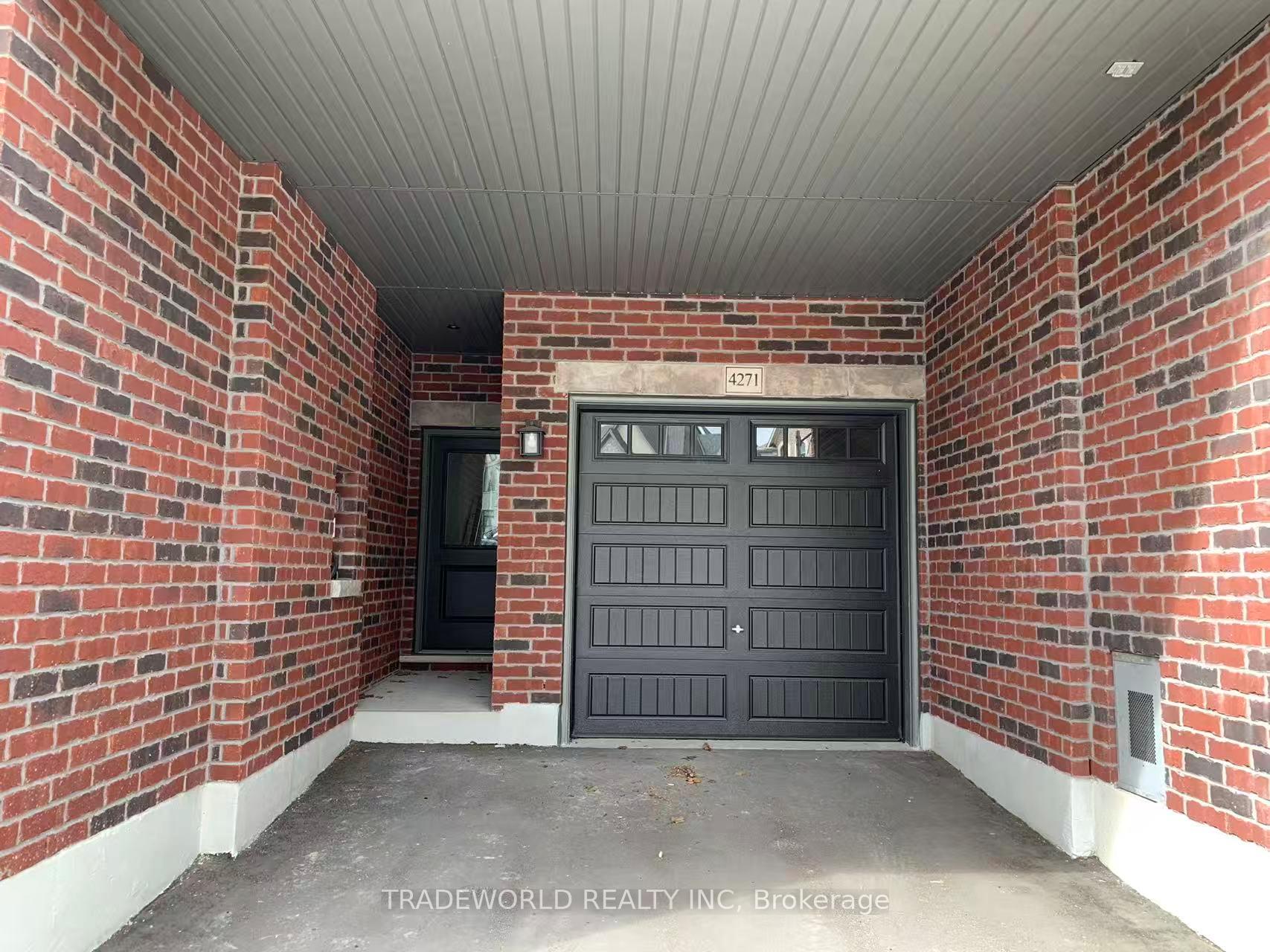 Photo 11 of 4271 Major Mackenzie Drive E, Markham, Angus Glen — HOMEH