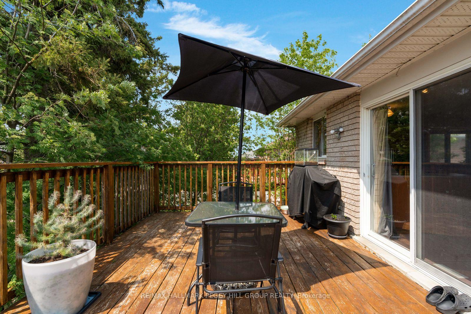 Photo 17 of 42 Kell Place, Barrie, Bayshore — HOMEH