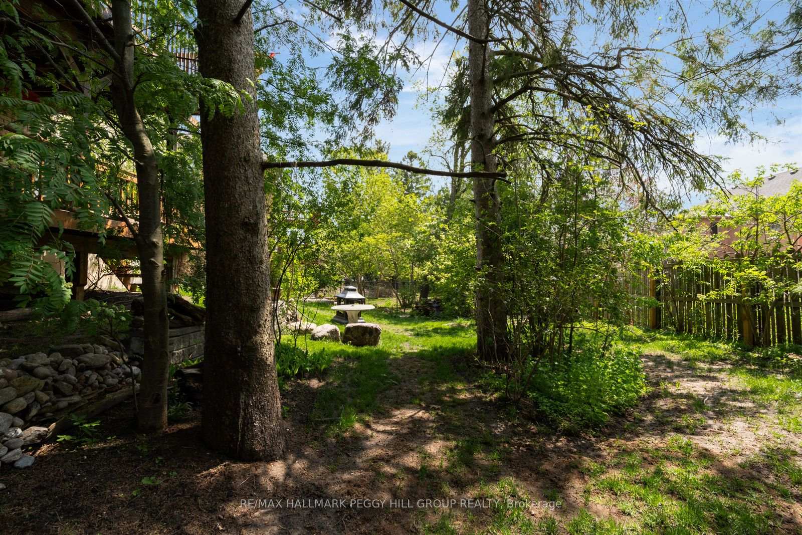 Photo 21 of 42 Kell Place, Barrie, Bayshore — HOMEH
