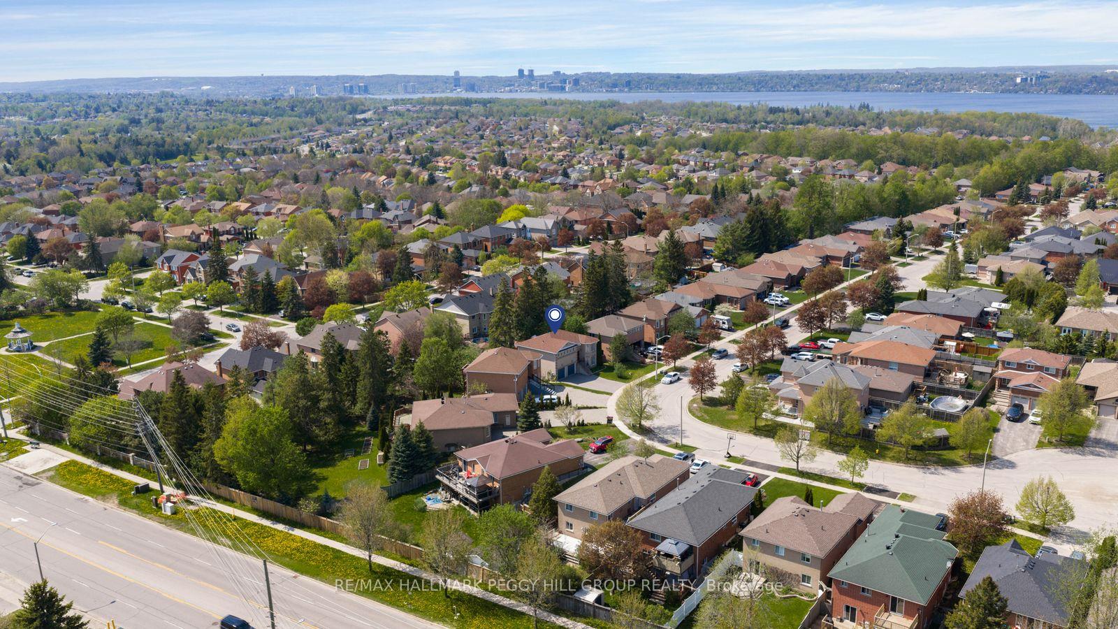 Photo 22 of 42 Kell Place, Barrie, Bayshore — HOMEH