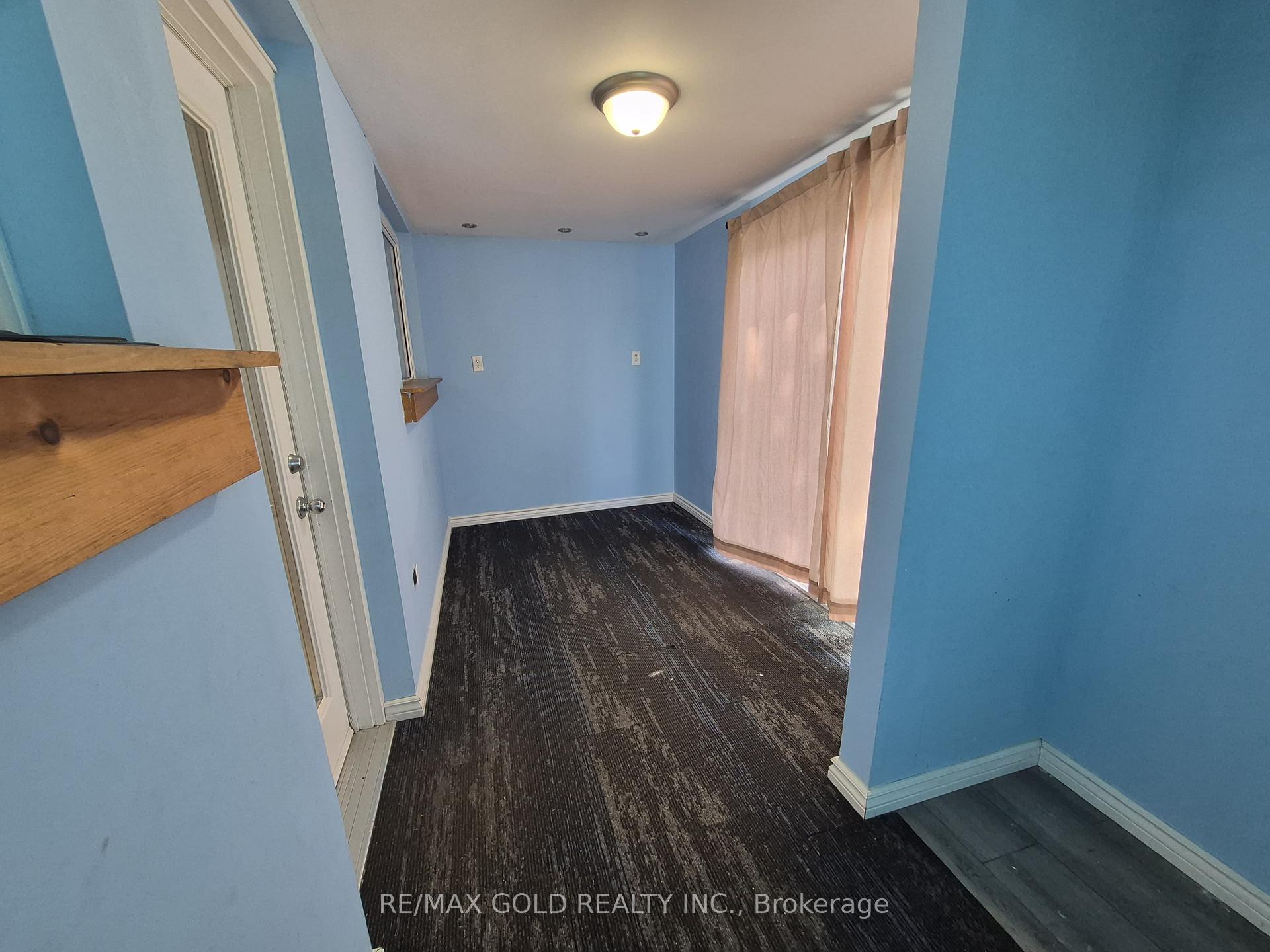 Photo 17 of 784 Douglas Street, Oshawa, Lakeview — HOMEH