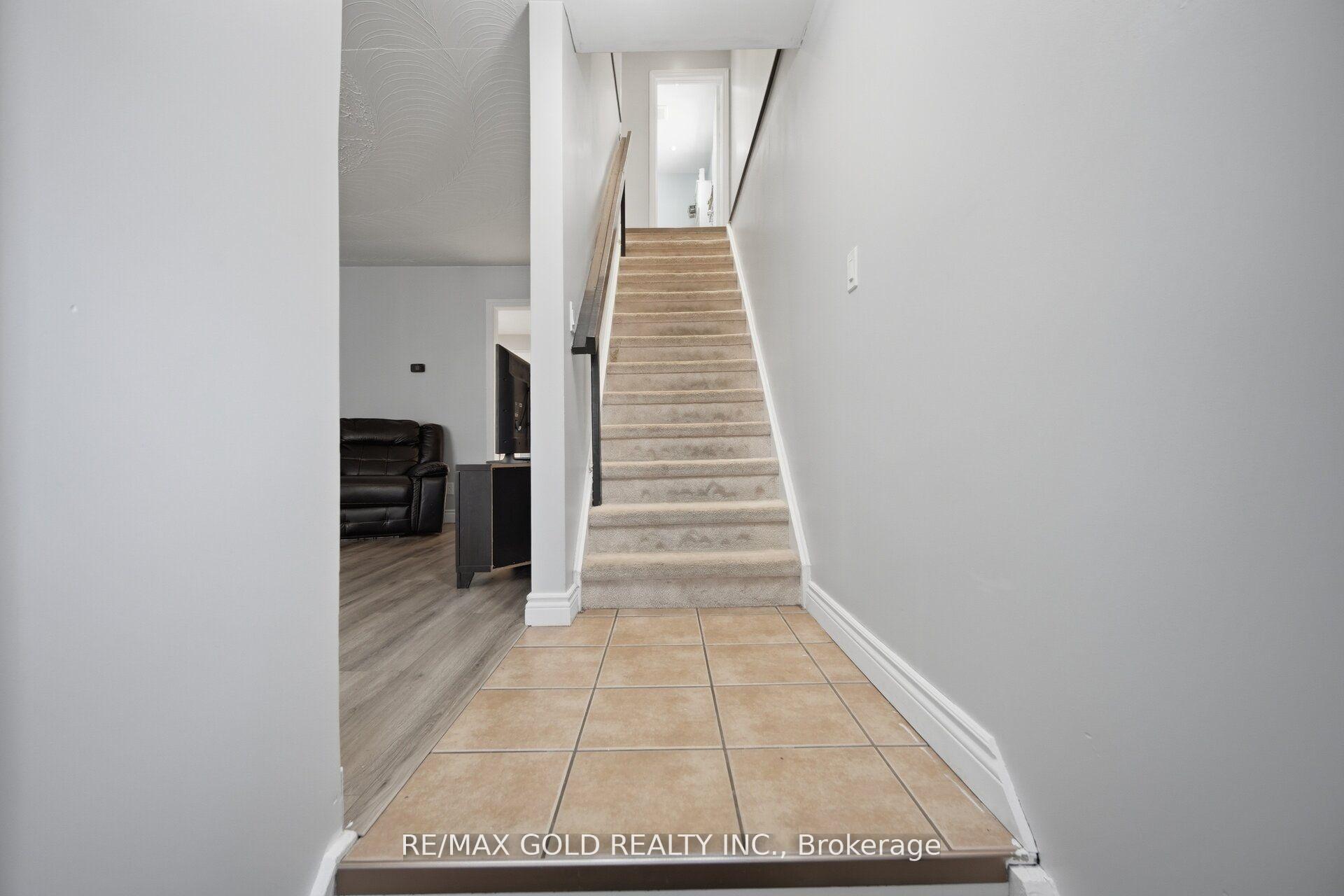 Photo 29 of 784 Douglas Street, Oshawa, Lakeview — HOMEH