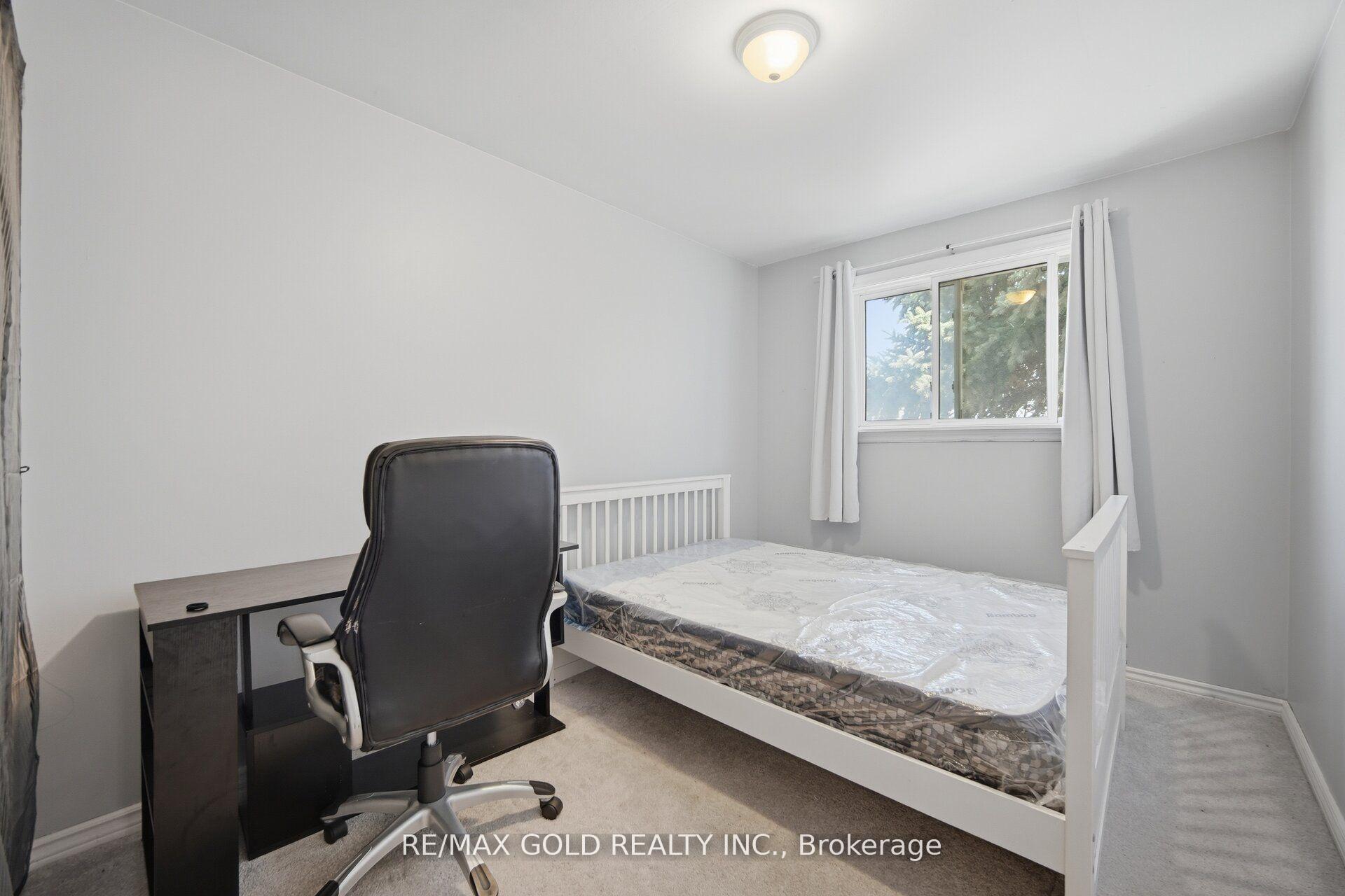 Photo 28 of 784 Douglas Street, Oshawa, Lakeview — HOMEH