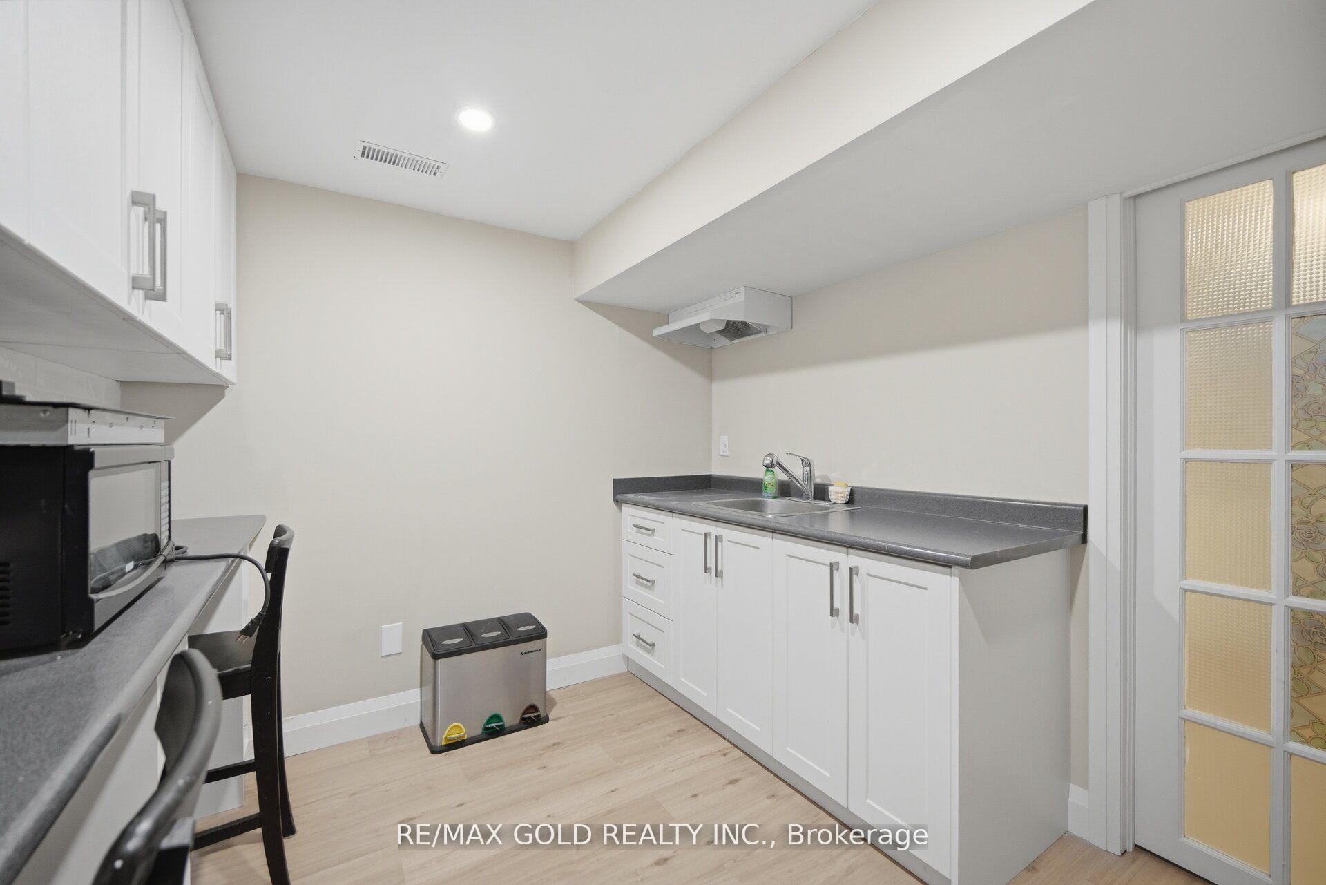 Photo 44 of 784 Douglas Street, Oshawa, Lakeview — HOMEH