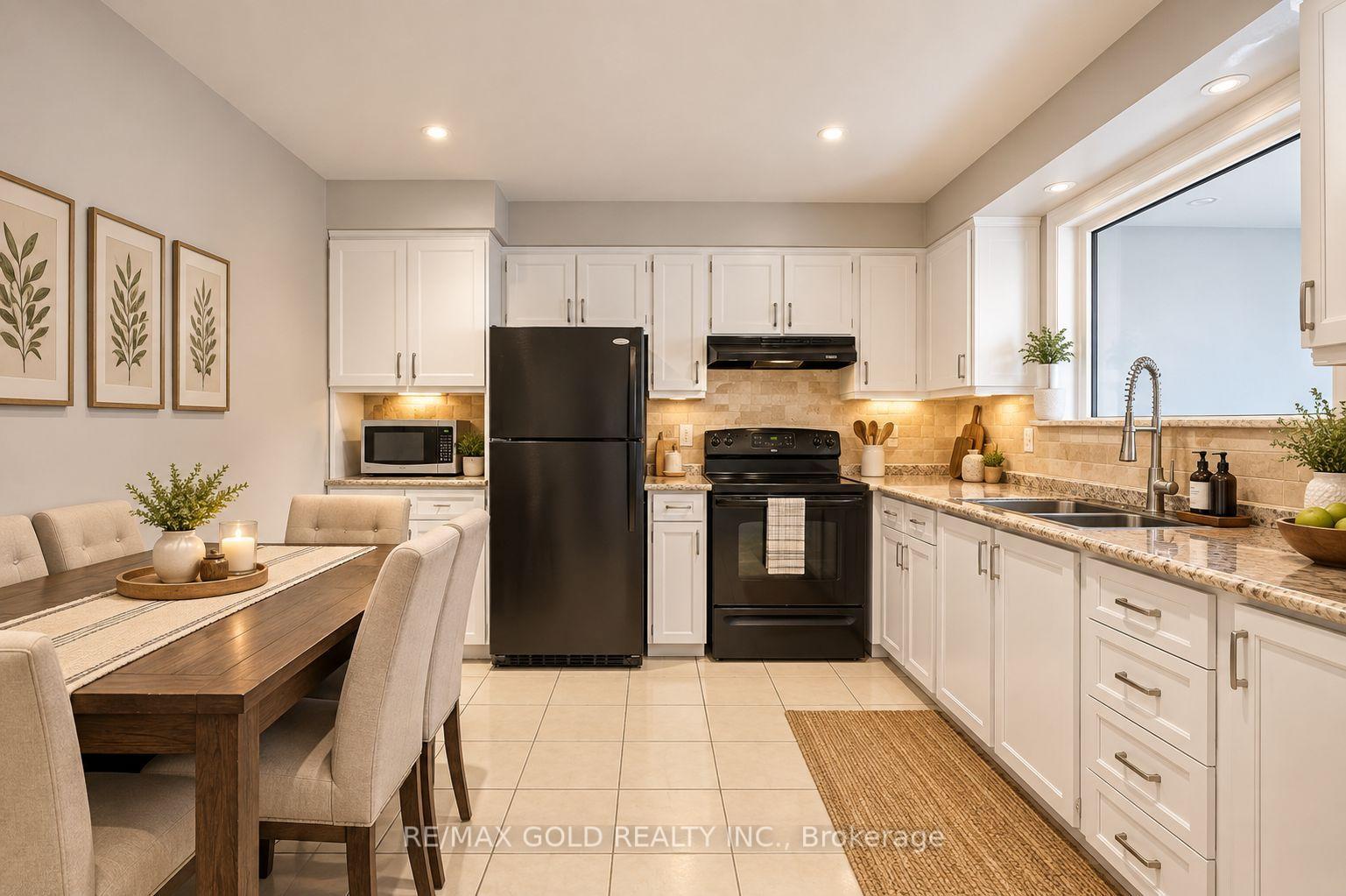 Photo 9 of 784 Douglas Street, Oshawa, Lakeview — HOMEH