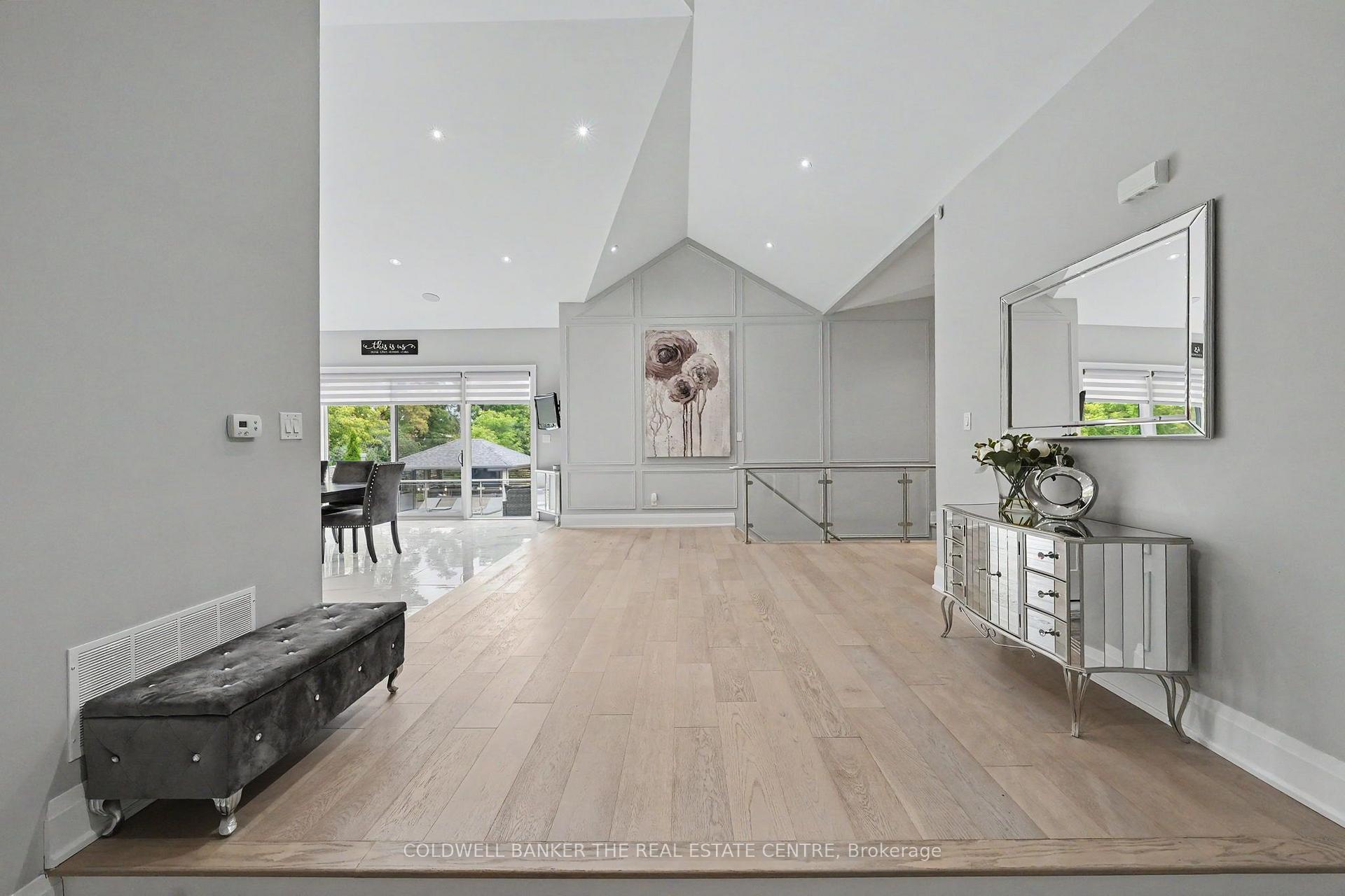 Photo 5 of 43 Wellington Street, King, Nobleton — HOMEH