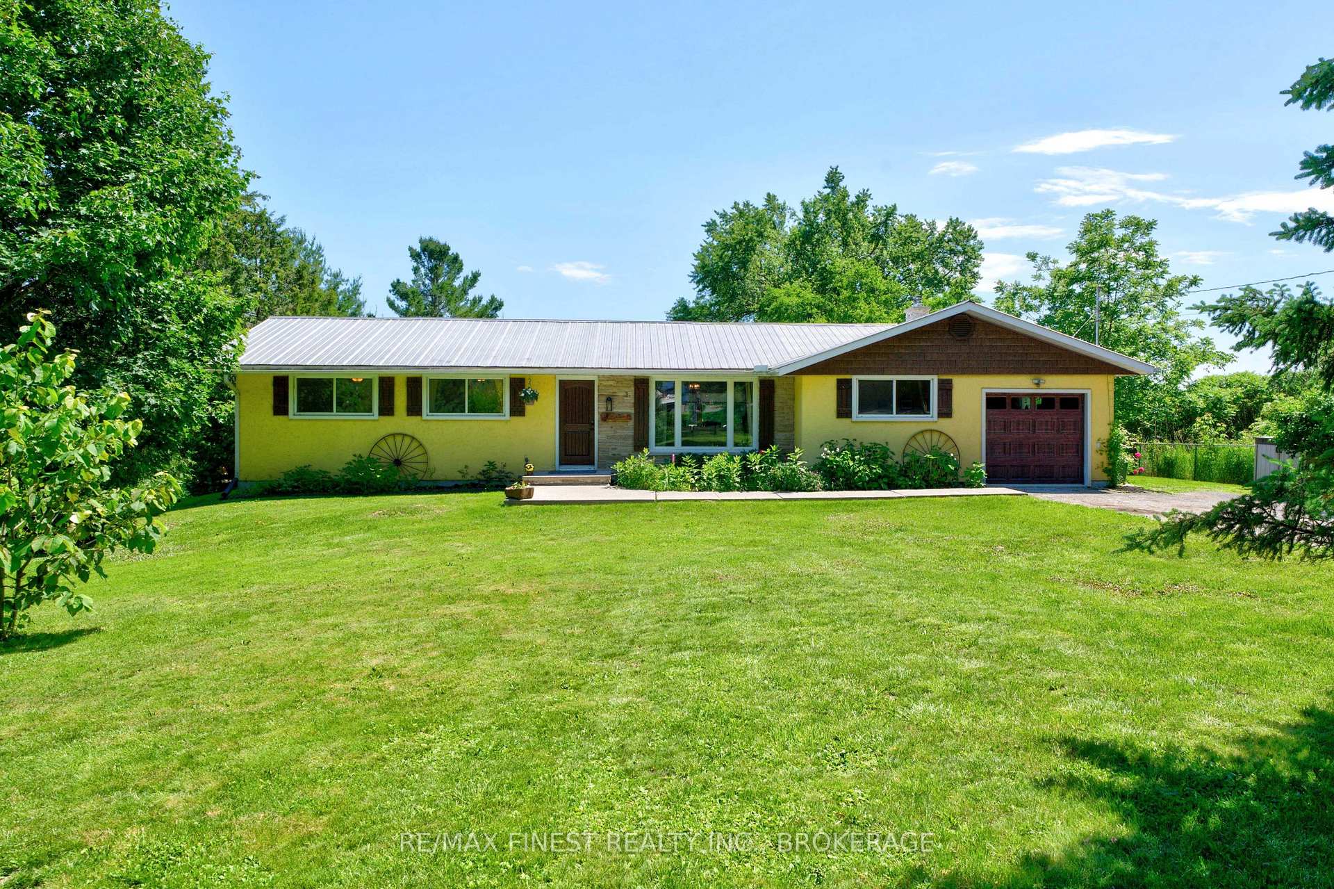 Photo 9 of 99 Aragon Road, Kingston, City North of 401 — HOMEH