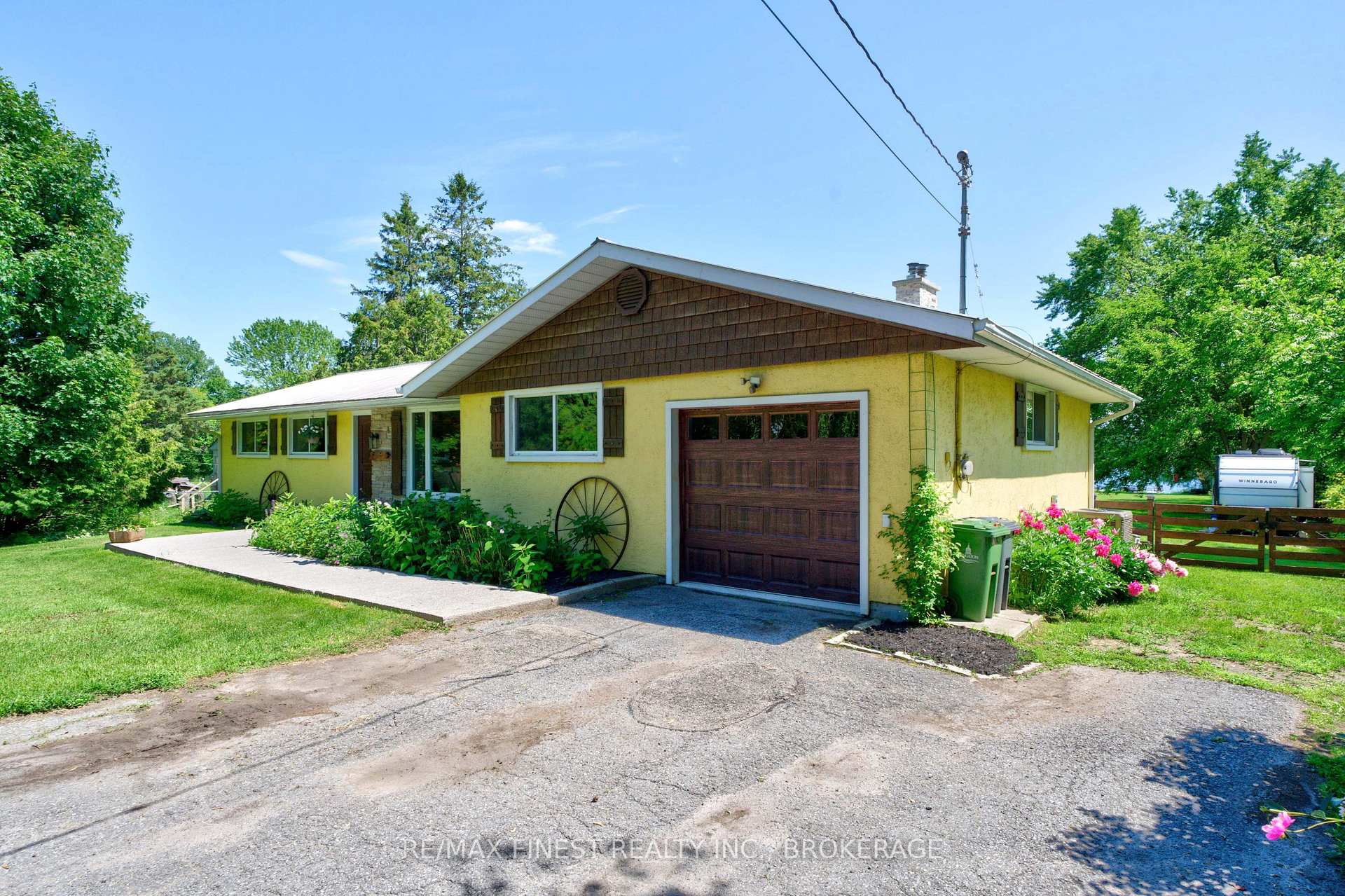Photo 10 of 99 Aragon Road, Kingston, City North of 401 — HOMEH