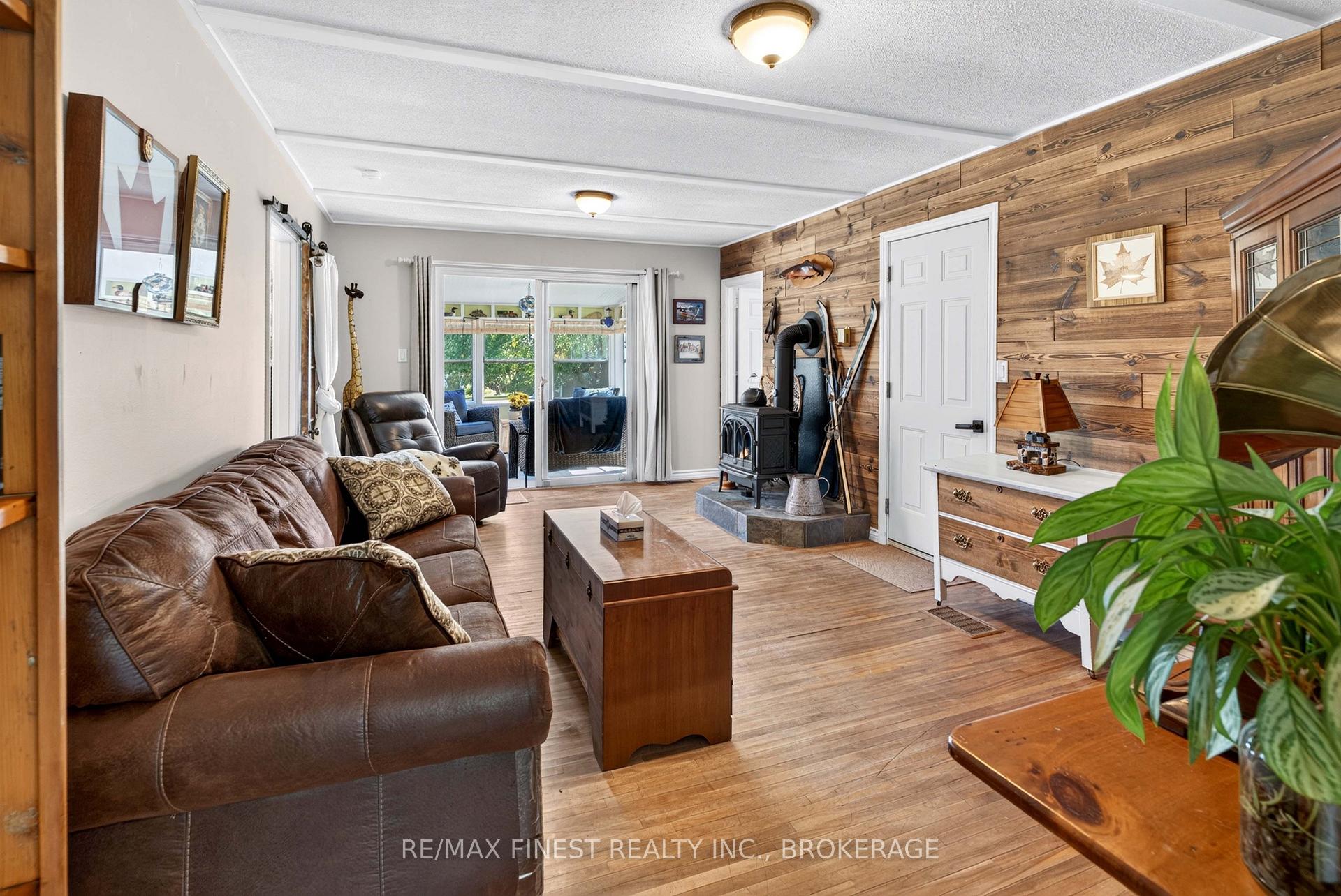 Photo 34 of 99 Aragon Road, Kingston, City North of 401 — HOMEH