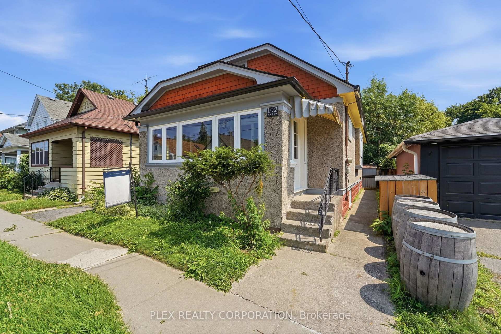 Photo 3 of 102 Beech Street, St. Catharines, Downtown — HOMEH