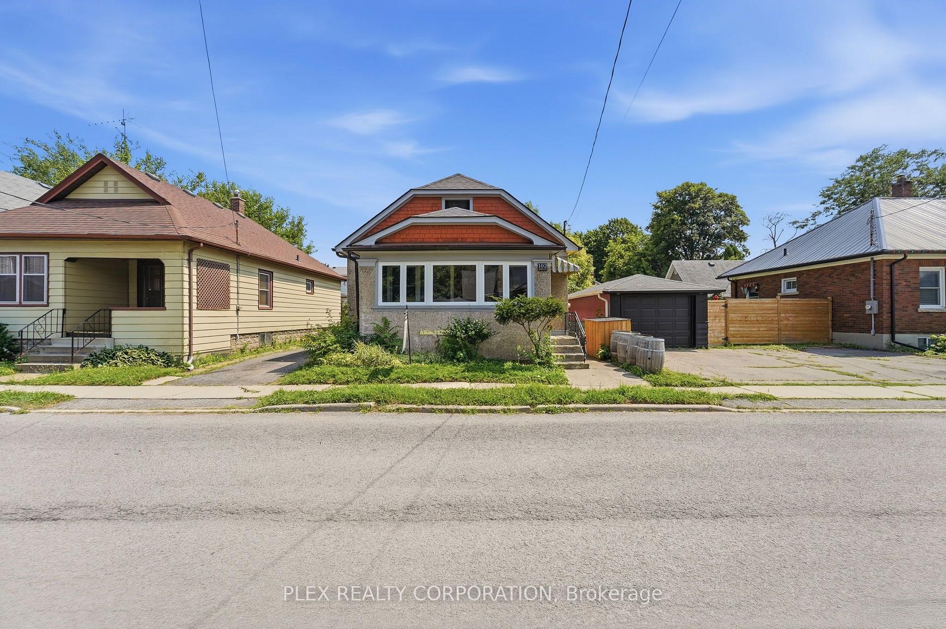 Photo 4 of 102 Beech Street, St. Catharines, Downtown — HOMEH