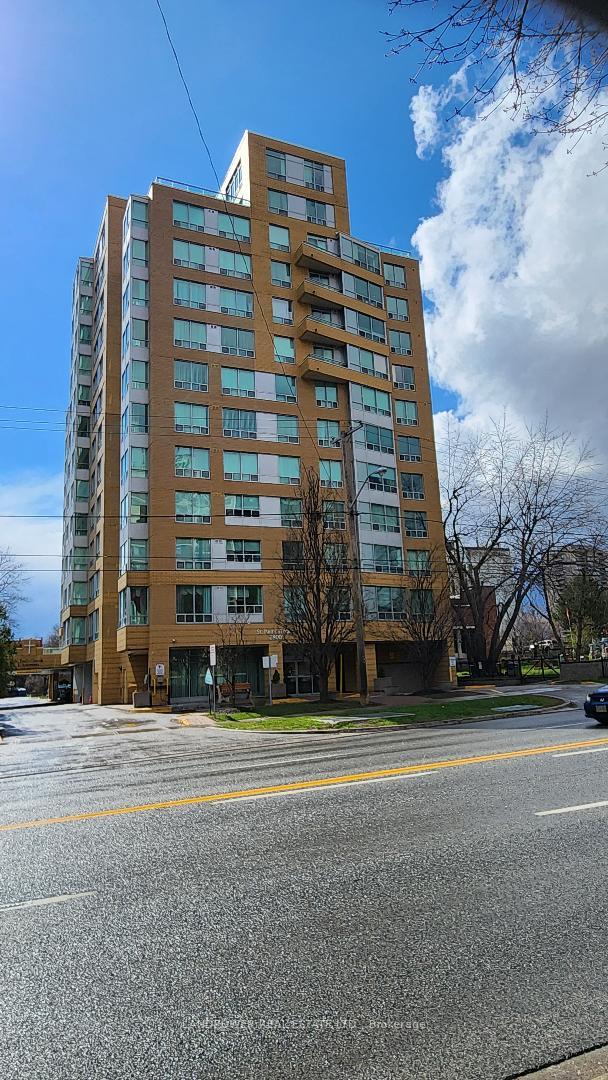 Photo of Unit 704, 2800 Warden Avenue