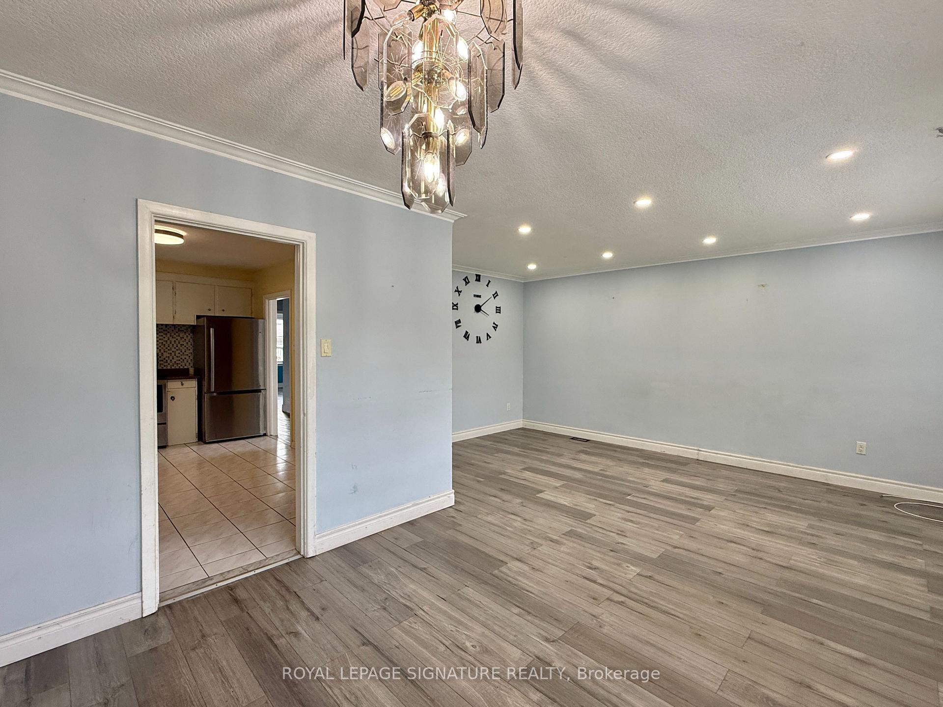 Photo 5 of 4 Wantanopa Crescent, Scarborough, Woburn — HOMEH