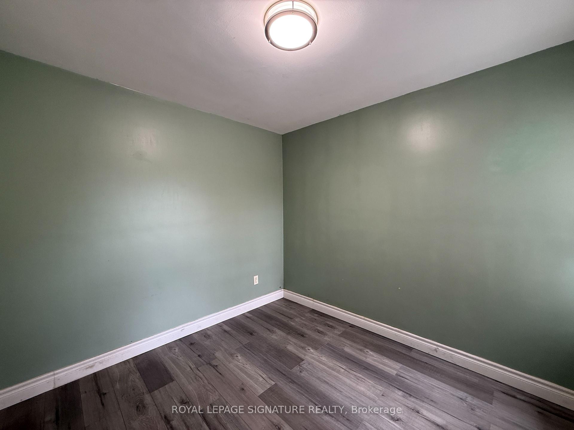 Photo 24 of 4 Wantanopa Crescent, Scarborough, Woburn — HOMEH