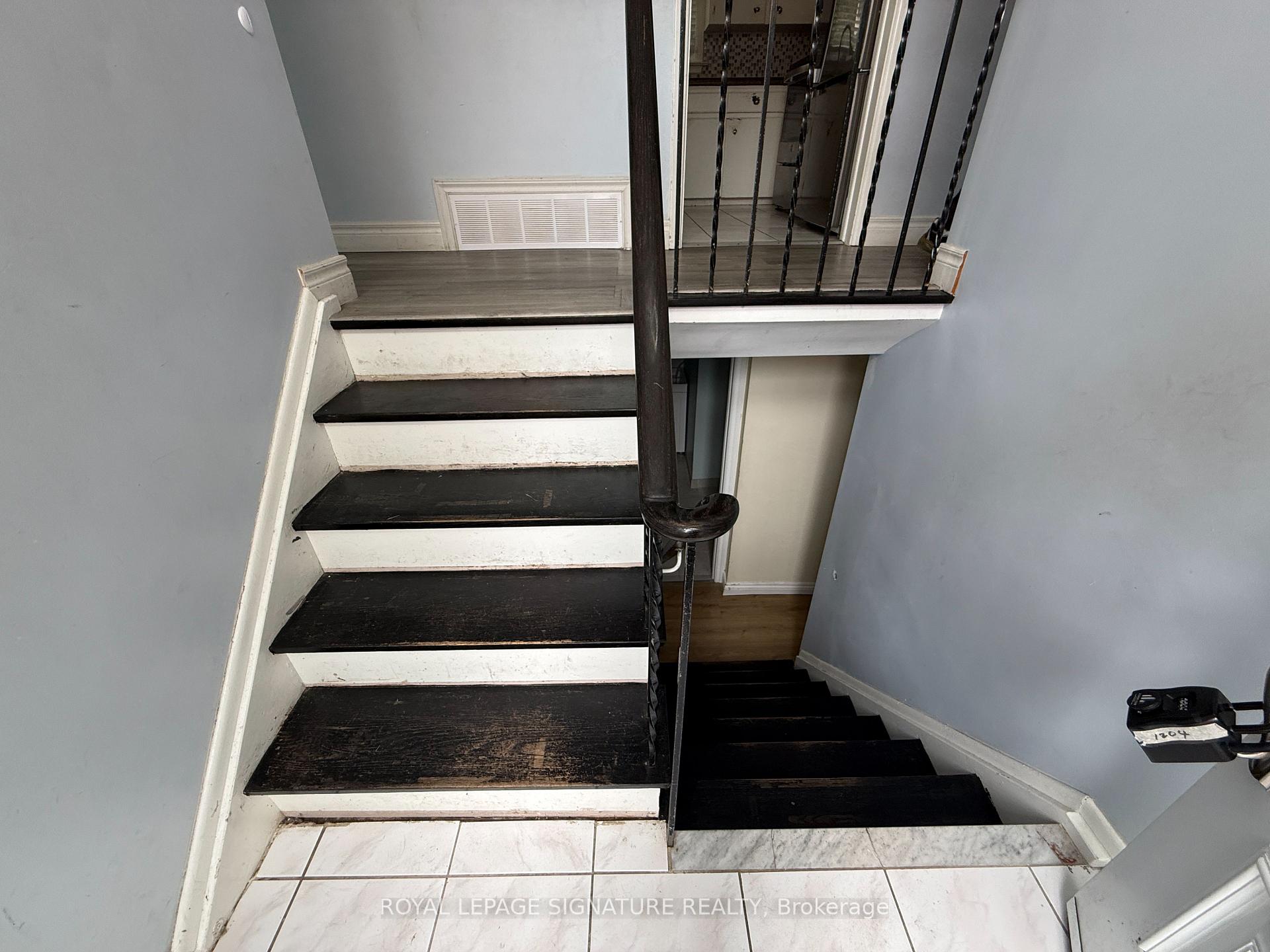 Photo 27 of 4 Wantanopa Crescent, Scarborough, Woburn — HOMEH