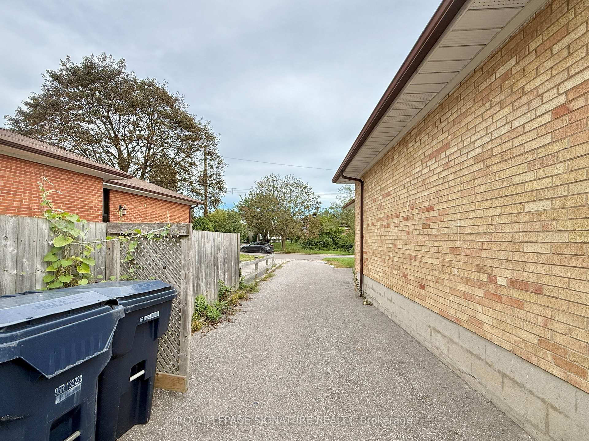 Photo 48 of 4 Wantanopa Crescent, Scarborough, Woburn — HOMEH
