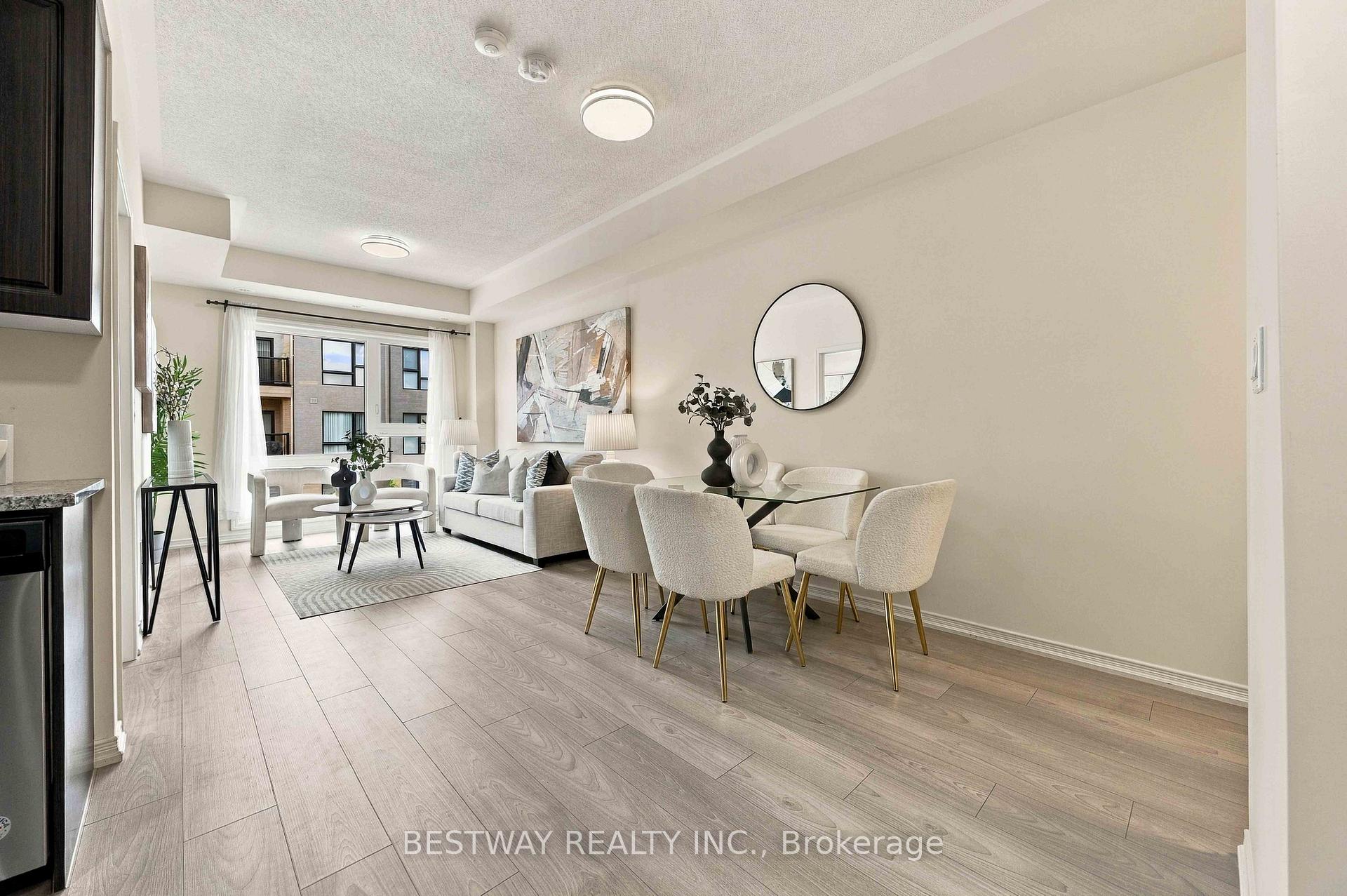 Photo 3 of Unit 367, 515 Kingbird Grove, Scarborough, Rouge — HOMEH