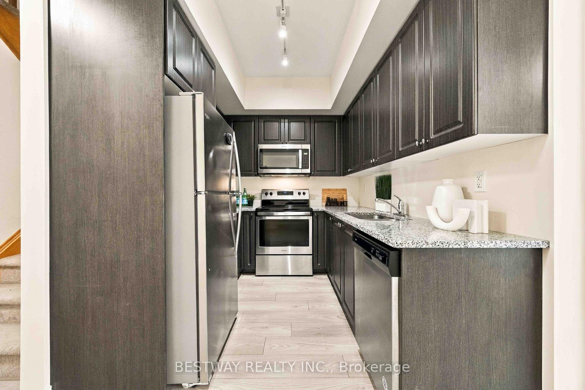 Photo 15 of Unit 367, 515 Kingbird Grove, Scarborough, Rouge — HOMEH