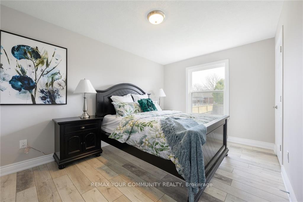 Photo 10 of Unit Upper, 52 Elliott Avenue, Hamilton, Huntington — HOMEH