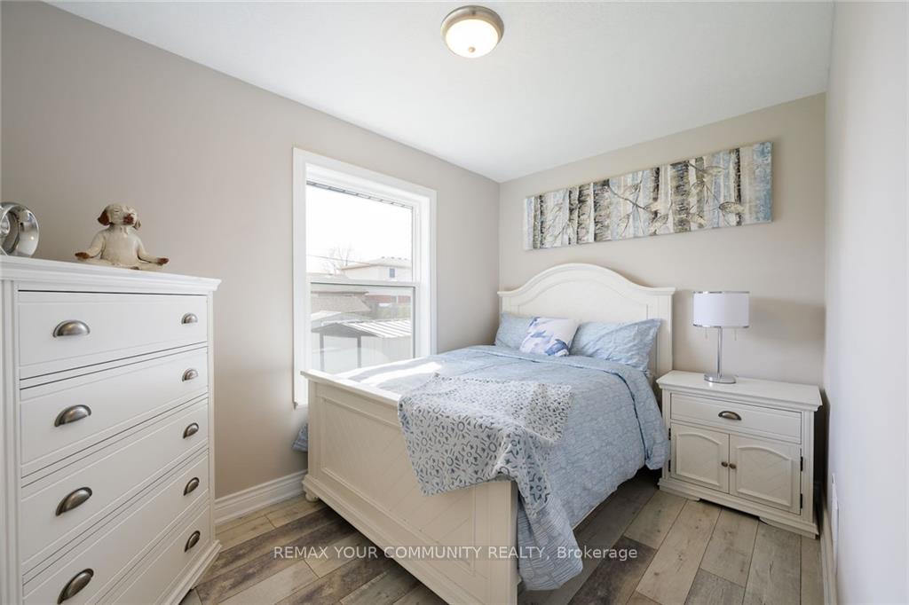 Photo 13 of Unit Upper, 52 Elliott Avenue, Hamilton, Huntington — HOMEH