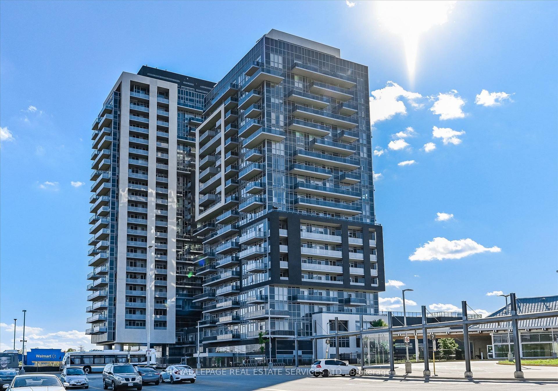 Photo 2 of Unit 1410, 2087 Fairview Street, Burlington, Uptown — HOMEH