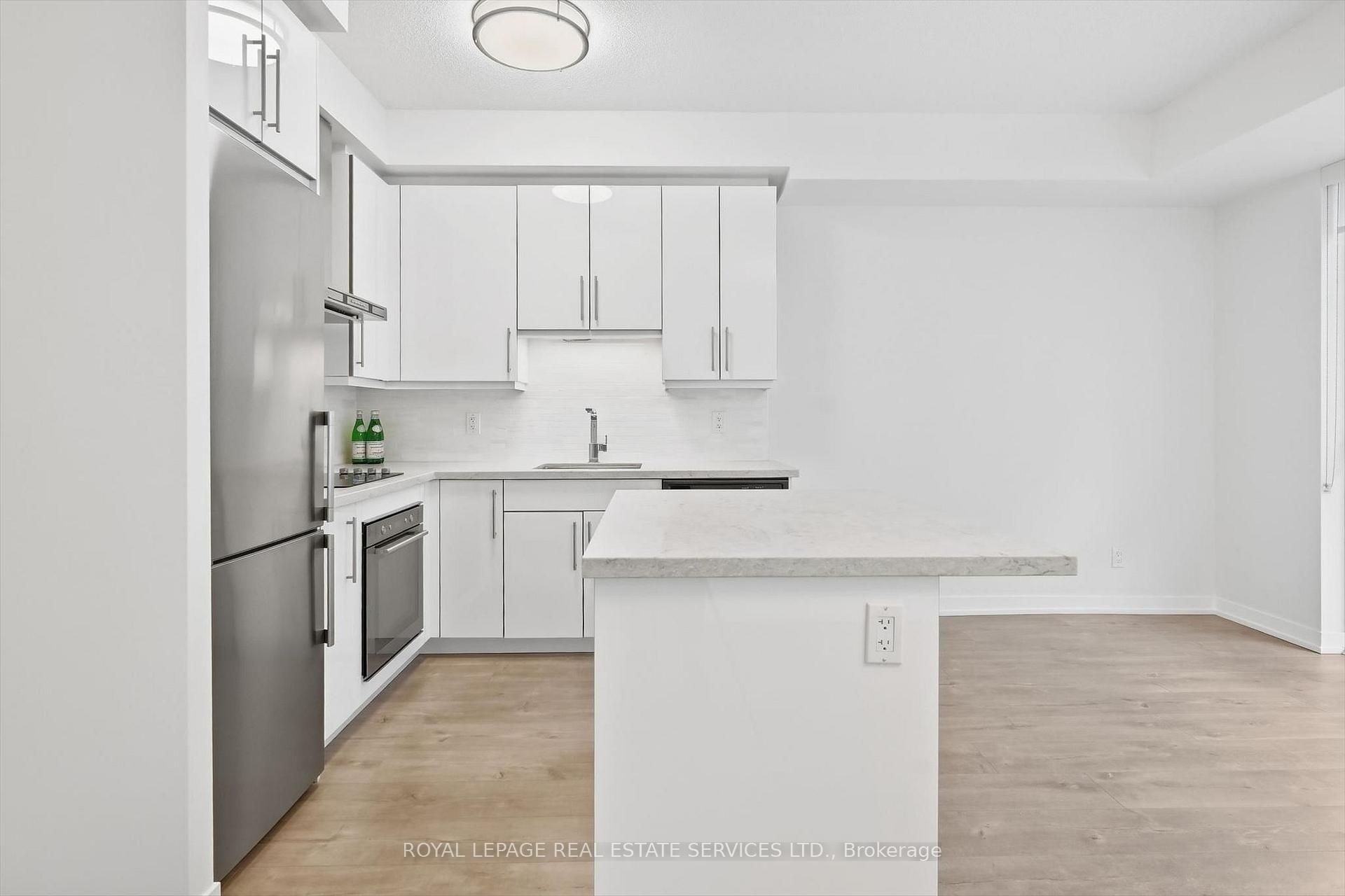 Photo 11 of Unit 1410, 2087 Fairview Street, Burlington, Uptown — HOMEH