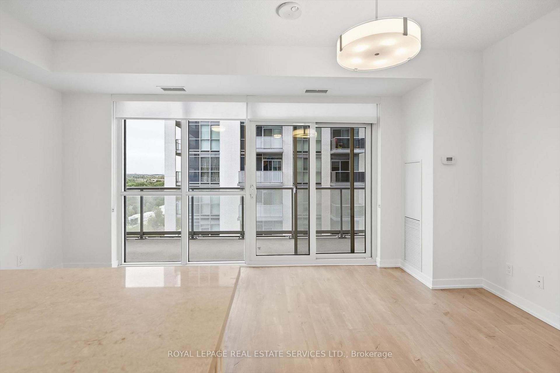Photo 22 of Unit 1410, 2087 Fairview Street, Burlington, Uptown — HOMEH