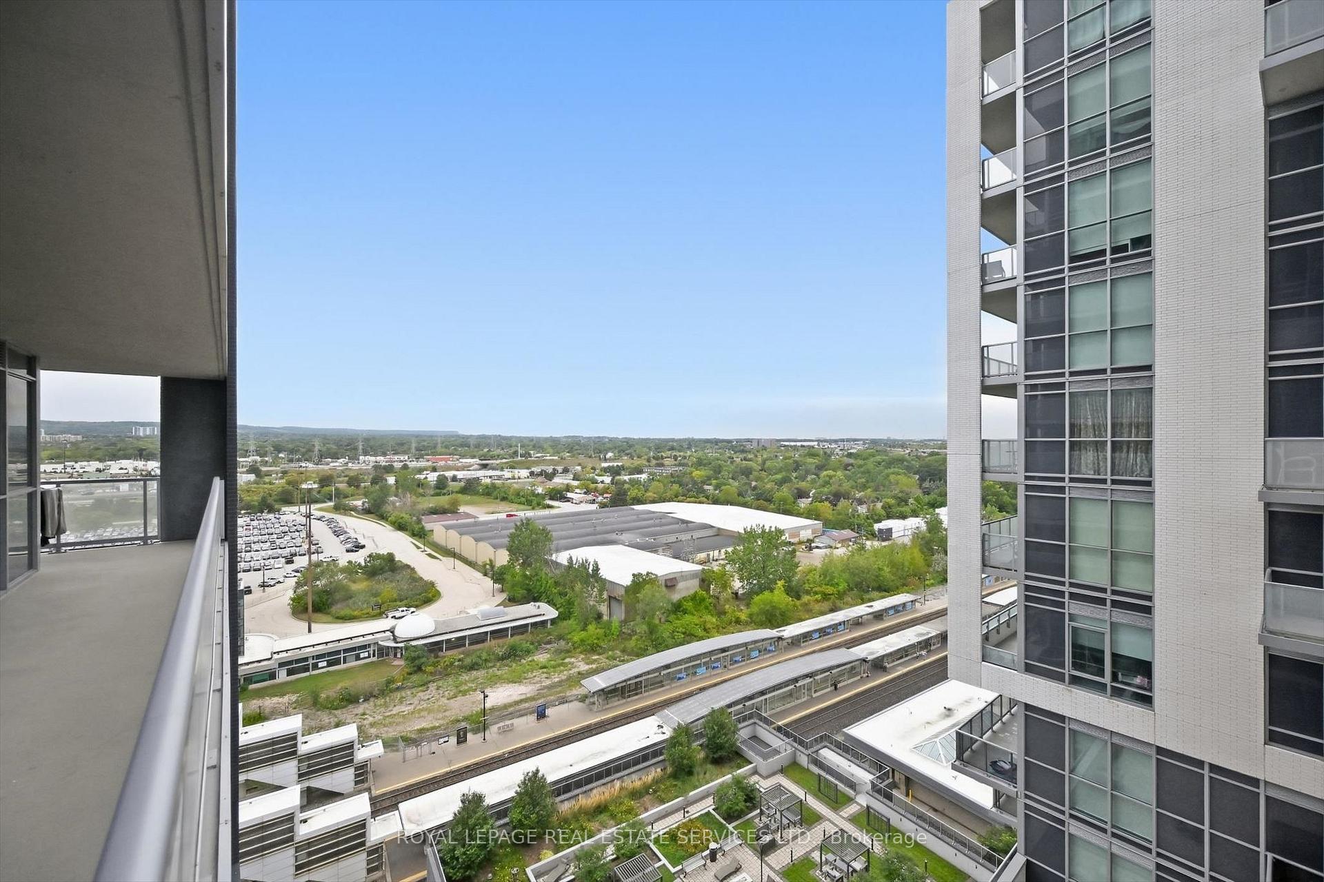 Photo 26 of Unit 1410, 2087 Fairview Street, Burlington, Uptown — HOMEH