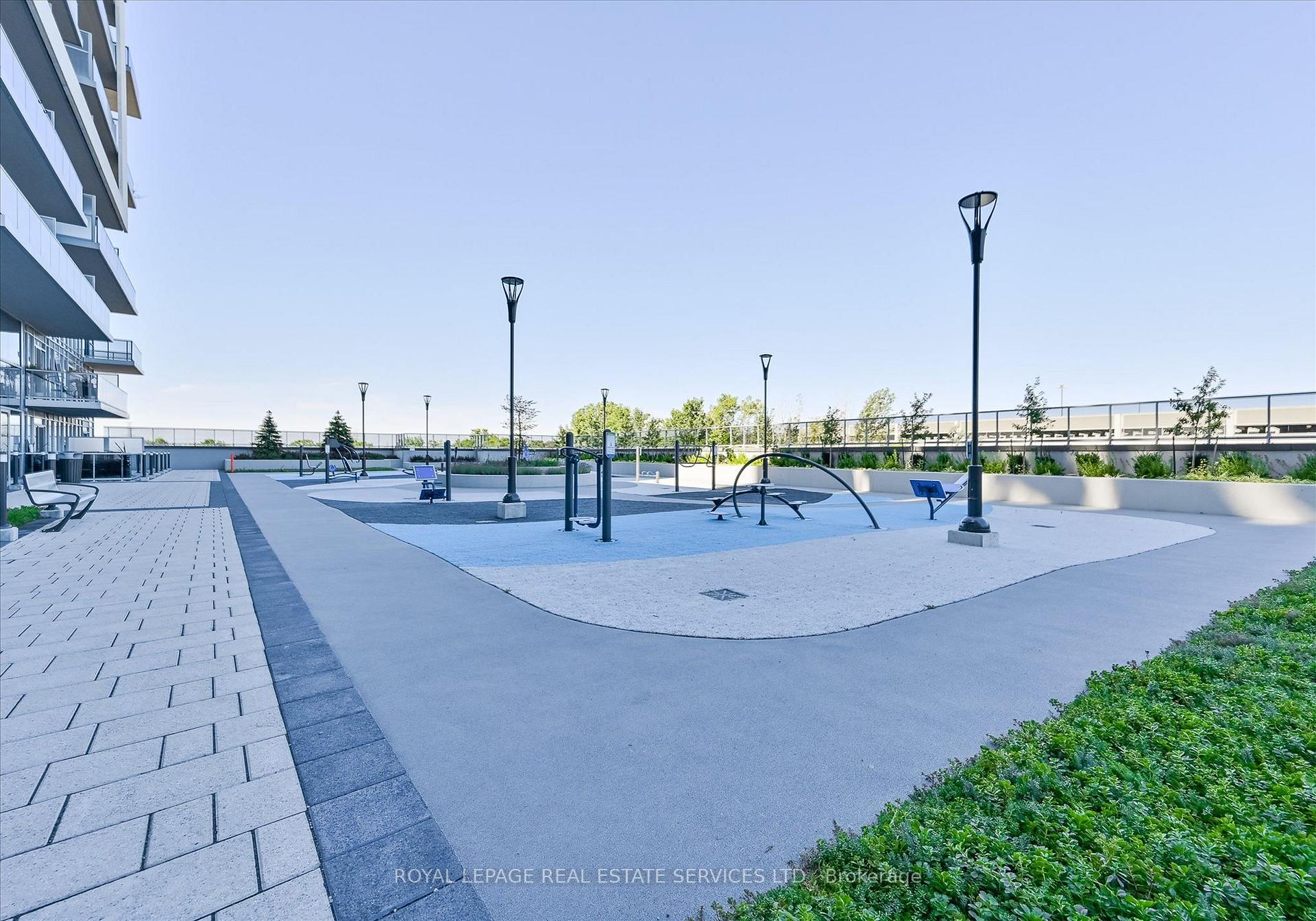 Photo 34 of Unit 1410, 2087 Fairview Street, Burlington, Uptown — HOMEH