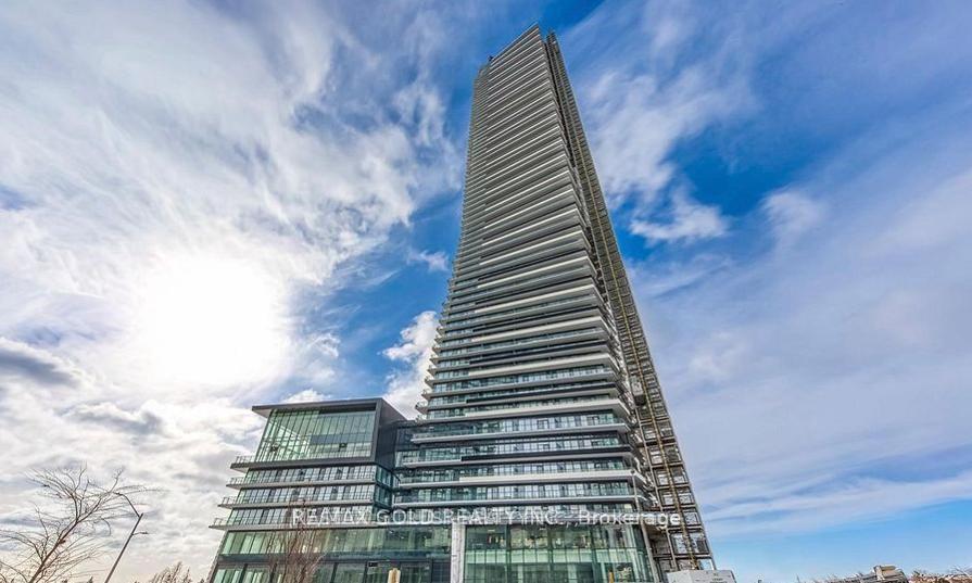 Front of Unit 7205, 448 Burnhamthorpe Road