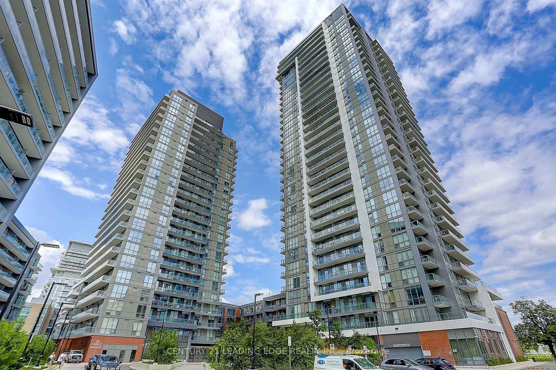 Photo 4 of Unit 1010, 38 Forest Manor Road, North York, Henry Farm — HOMEH