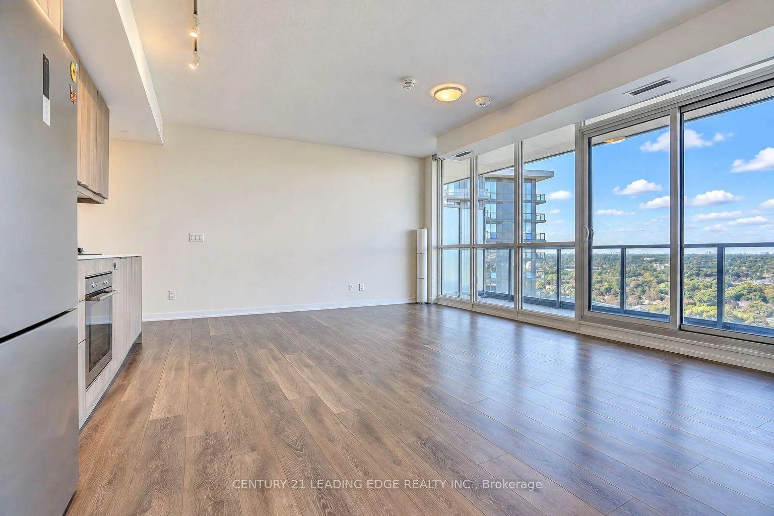 Photo 12 of Unit 1010, 38 Forest Manor Road, North York, Henry Farm — HOMEH