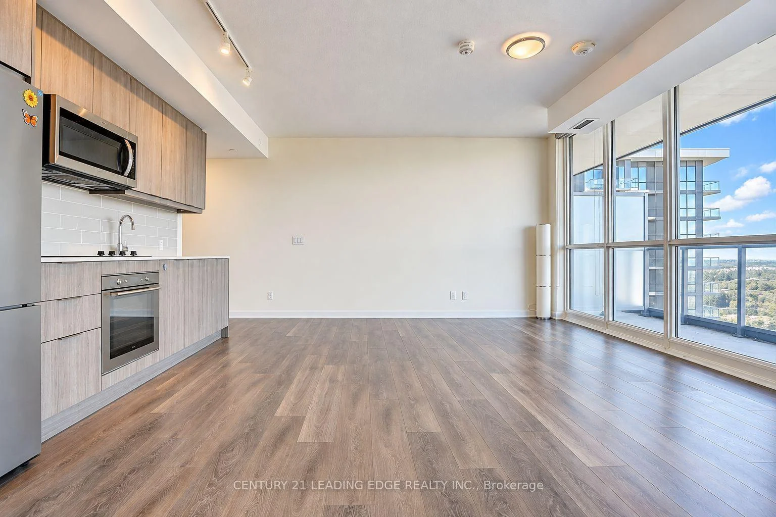 Photo 14 of Unit 1010, 38 Forest Manor Road, North York, Henry Farm — HOMEH