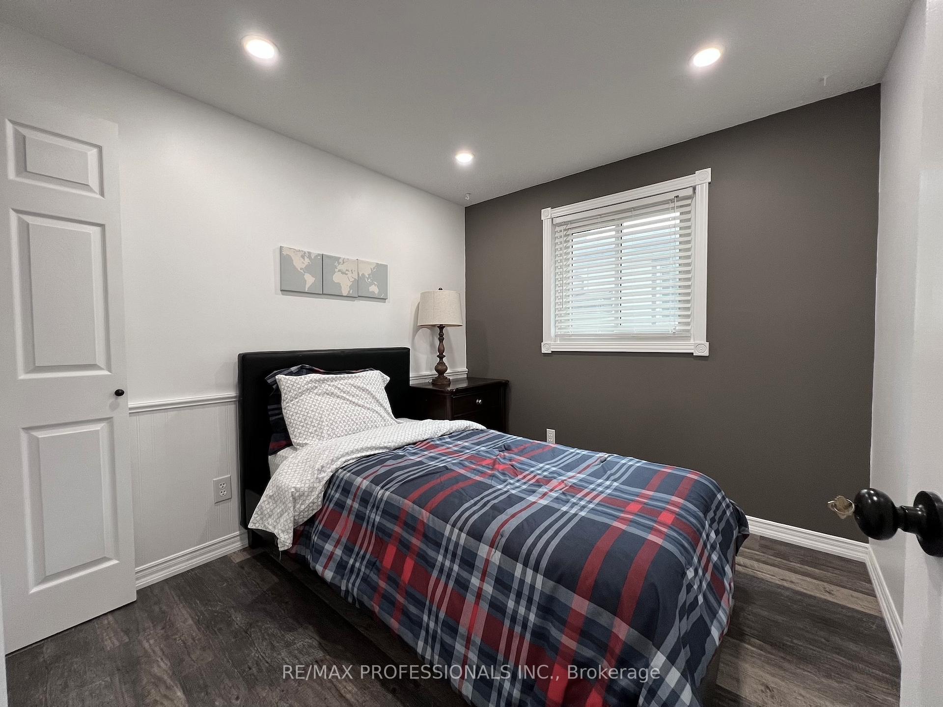 Photo 10 of 373 West Acres Drive, Guelph, Willow West/Sugarbush/West Acres — HOMEH
