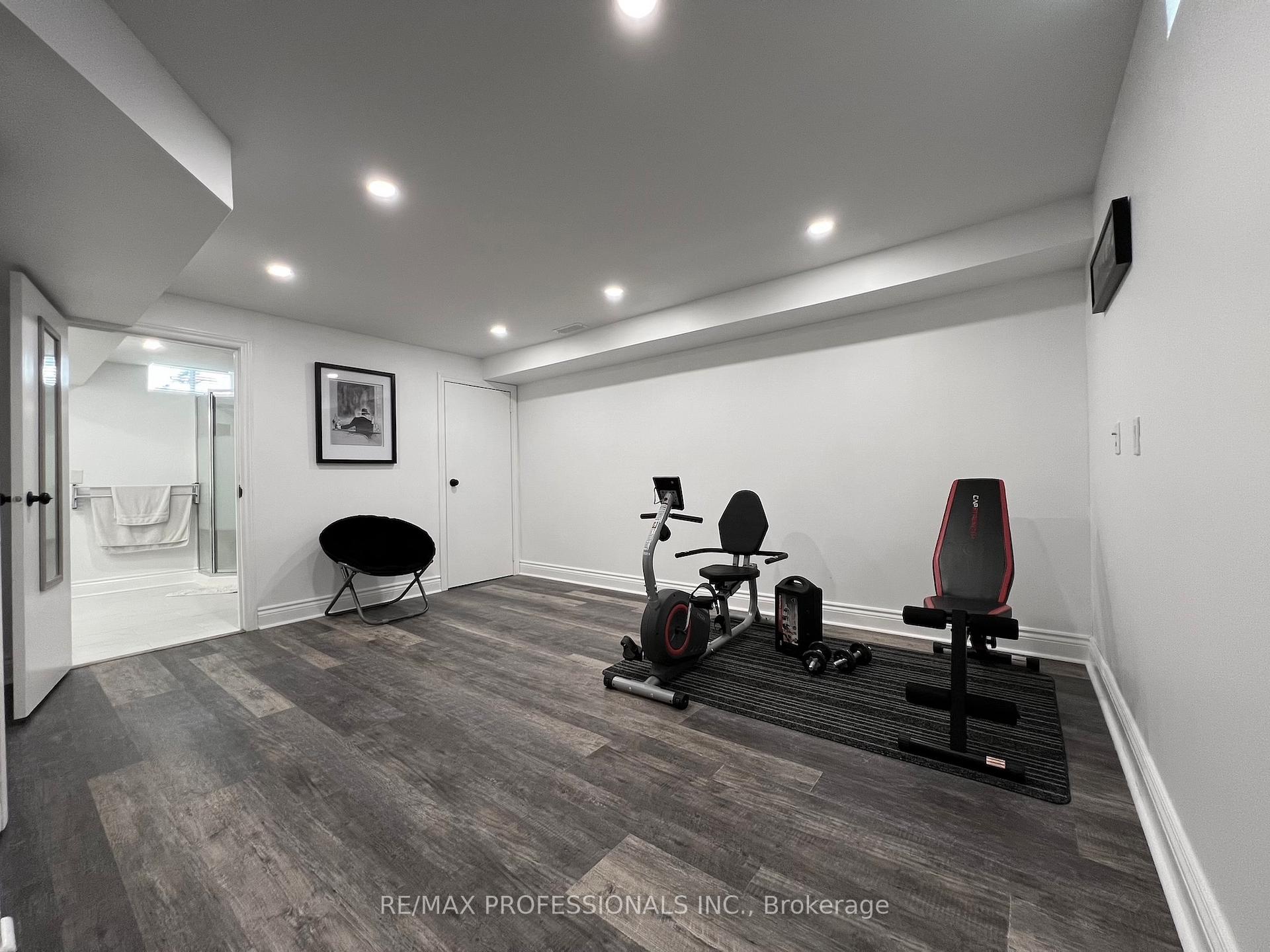 Photo 18 of 373 West Acres Drive, Guelph, Willow West/Sugarbush/West Acres — HOMEH