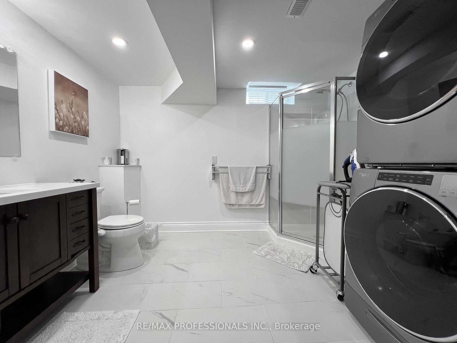 Photo 19 of 373 West Acres Drive, Guelph, Willow West/Sugarbush/West Acres — HOMEH