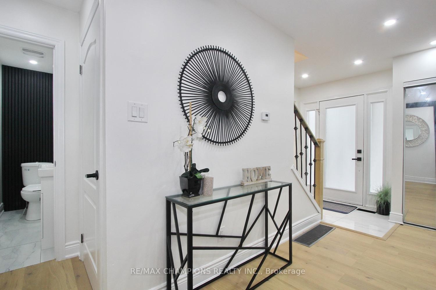 Photo 13 of 16 Glencairn Square, Brampton, Northgate — HOMEH