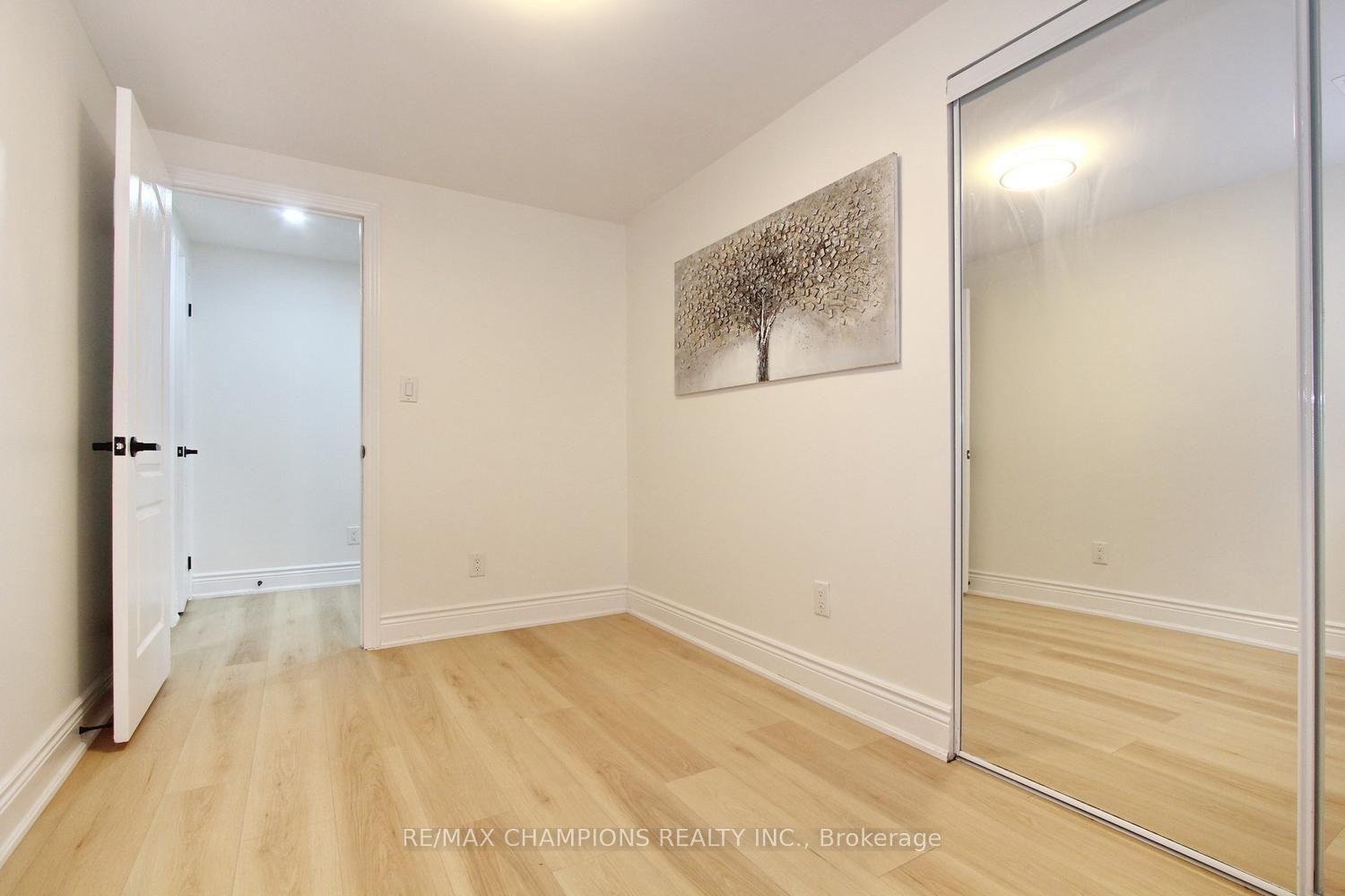Photo 29 of 16 Glencairn Square, Brampton, Northgate — HOMEH