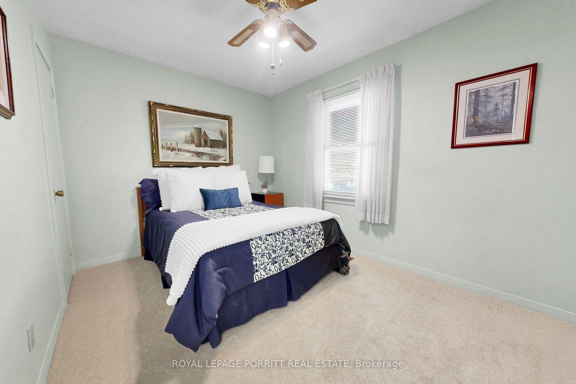 Photo 15 of 247 Hallmark Avenue, Etobicoke, Alderwood — HOMEH