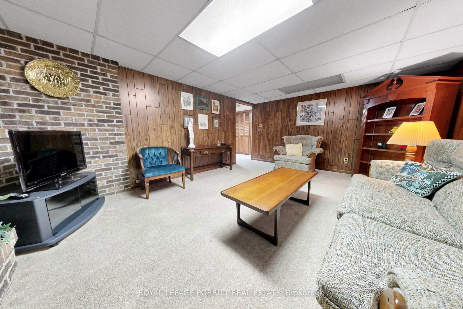 Photo 22 of 247 Hallmark Avenue, Etobicoke, Alderwood — HOMEH