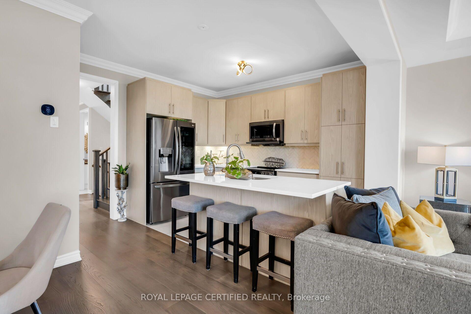 Photo 19 of 139 Yates Drive, Milton, Cobban — HOMEH